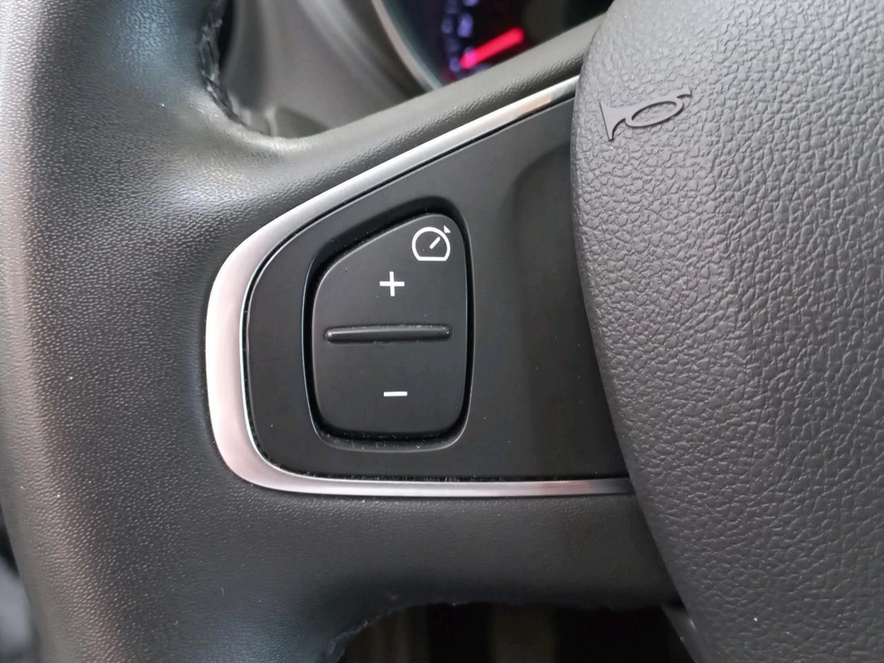 Renault-Captur-image-13