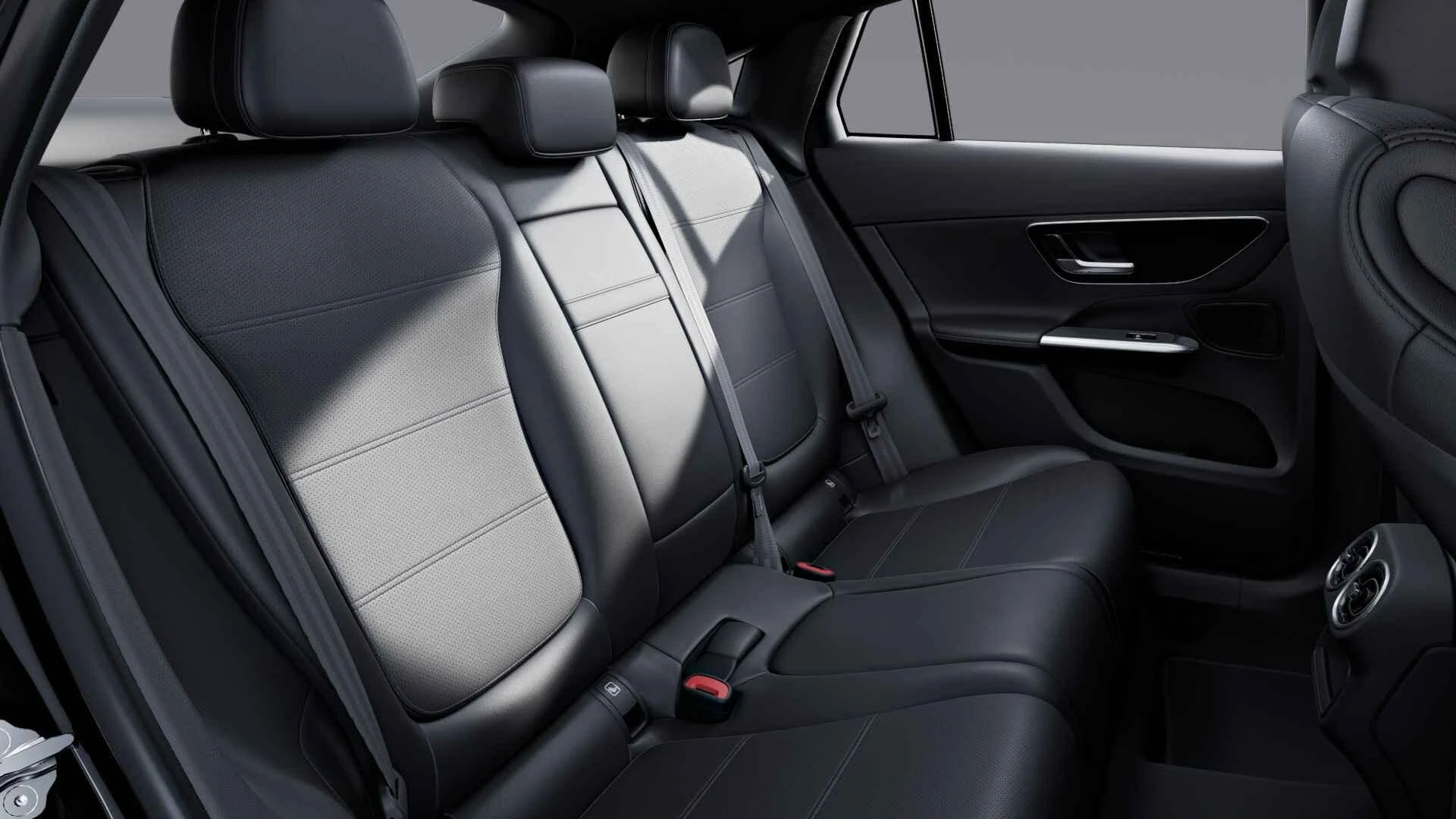 Mercedes-Benz-GLC-image-10