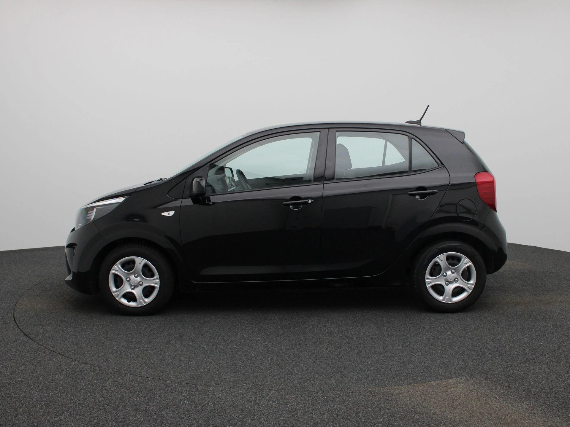 Kia-Picanto-image-3