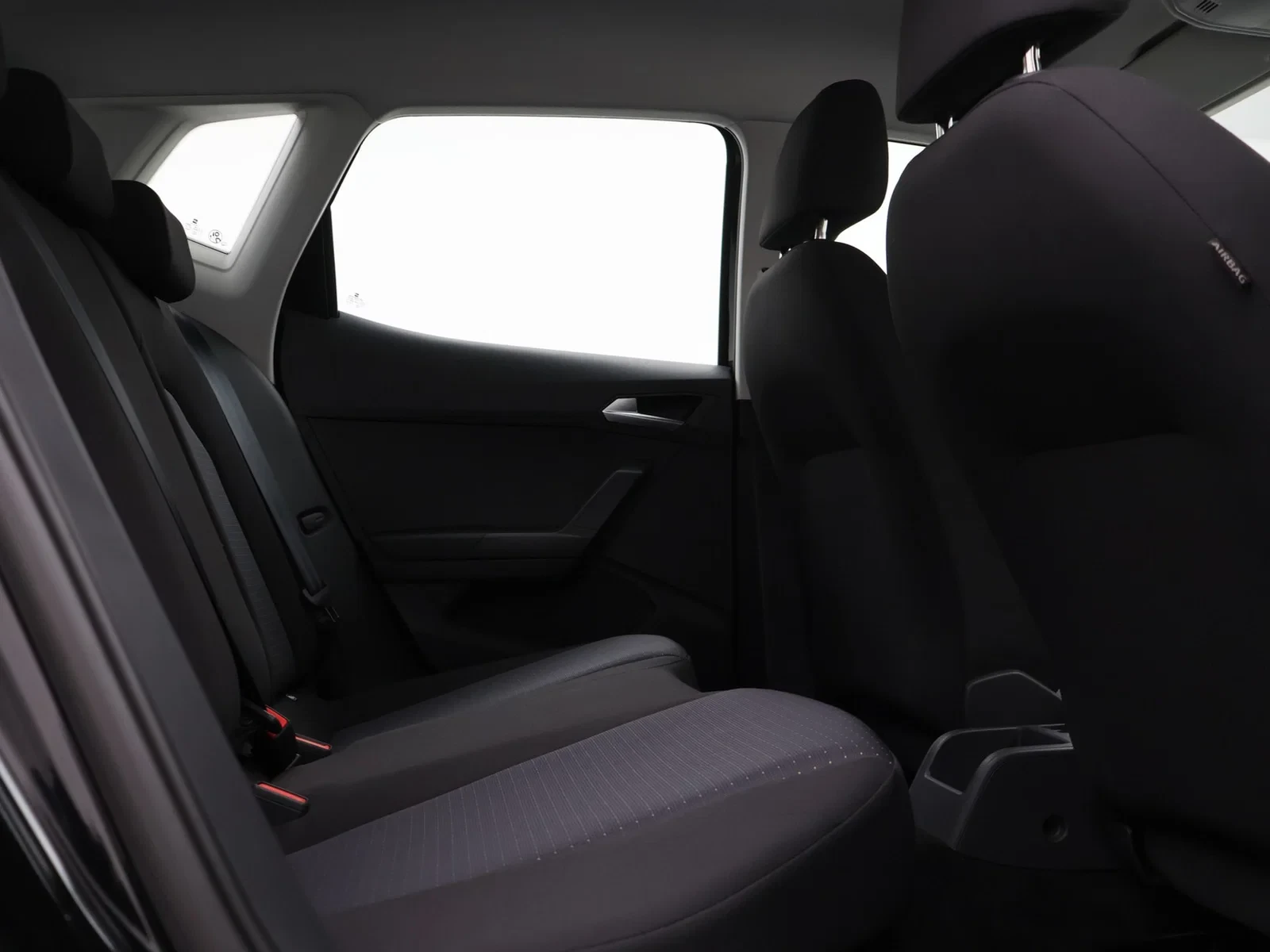 SEAT Arona Arona Style 1.0TSI 115PK AUTOMAAT*VIRTUAL COCKPIT*PDC ACHTER*ACC*APP-CONNECT*ZETELVERWAMRING*...*