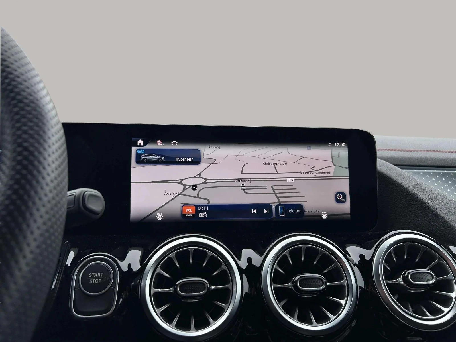 Mercedes-Benz-EQA-image-16