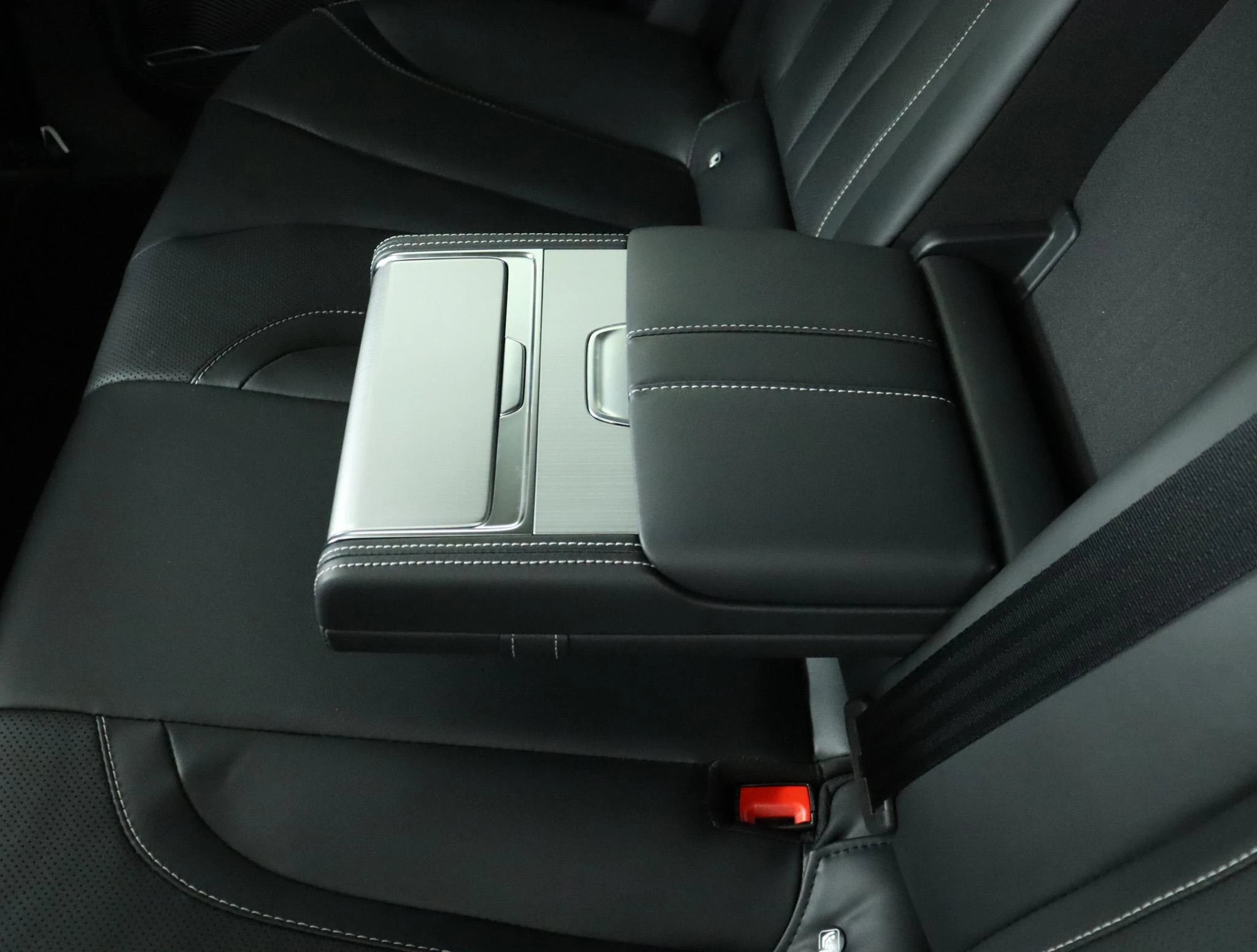 MG Marvel R AWD Performance 70 kWh