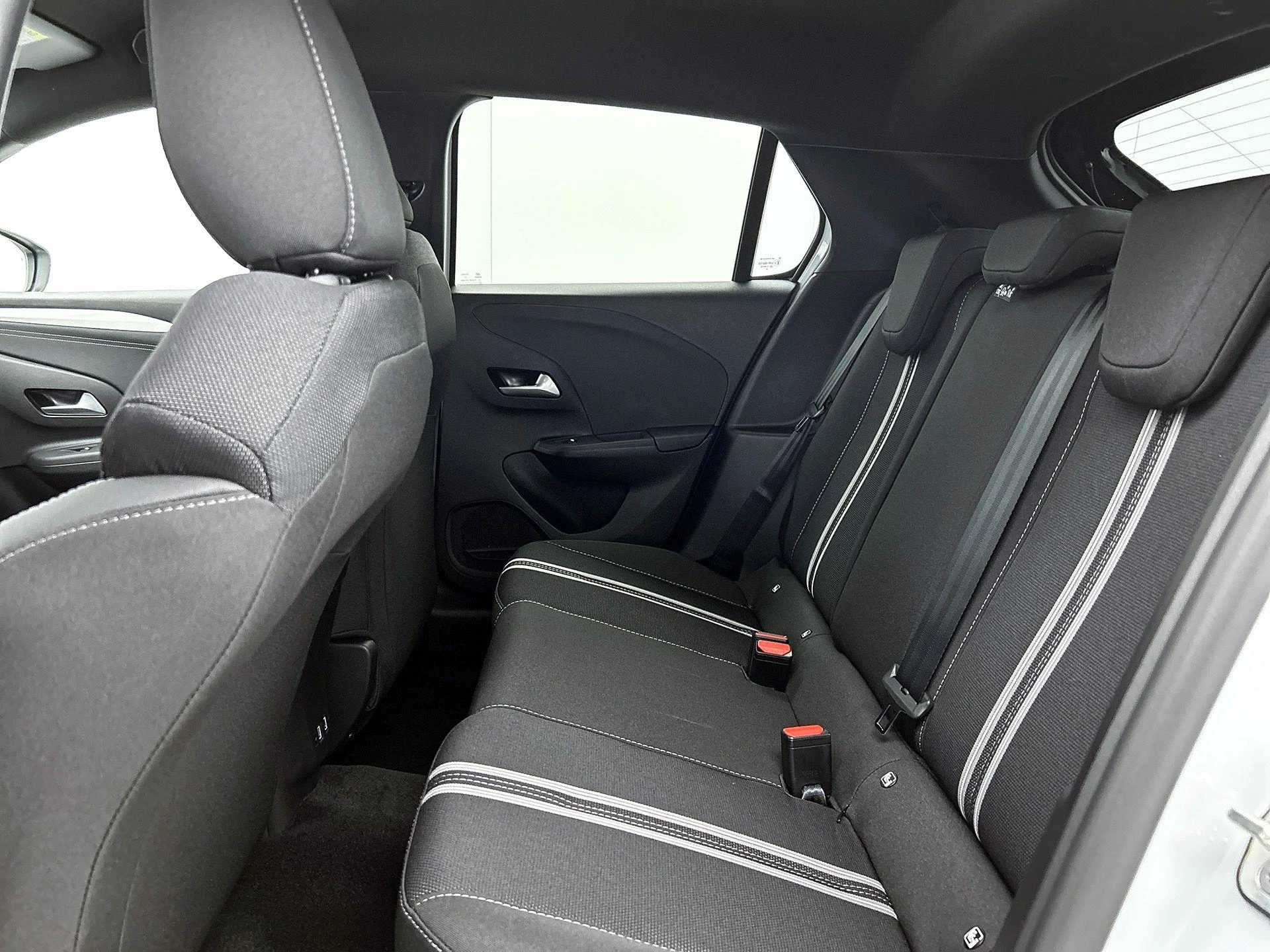 Opel-Corsa-image-25