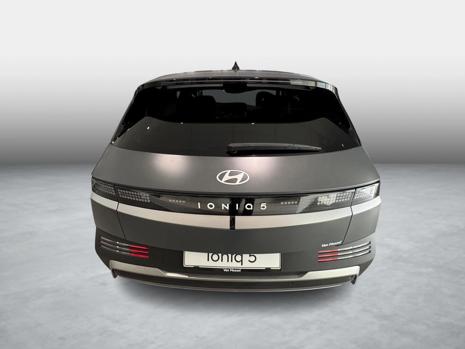 Hyundai-IONIQ 5-image-5