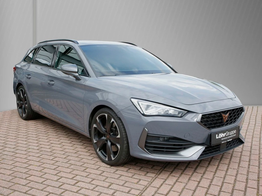CUPRA Leon Sportstourer VZ 2.0 TSI 19" AHK Navi+VC LED PDC Kessy