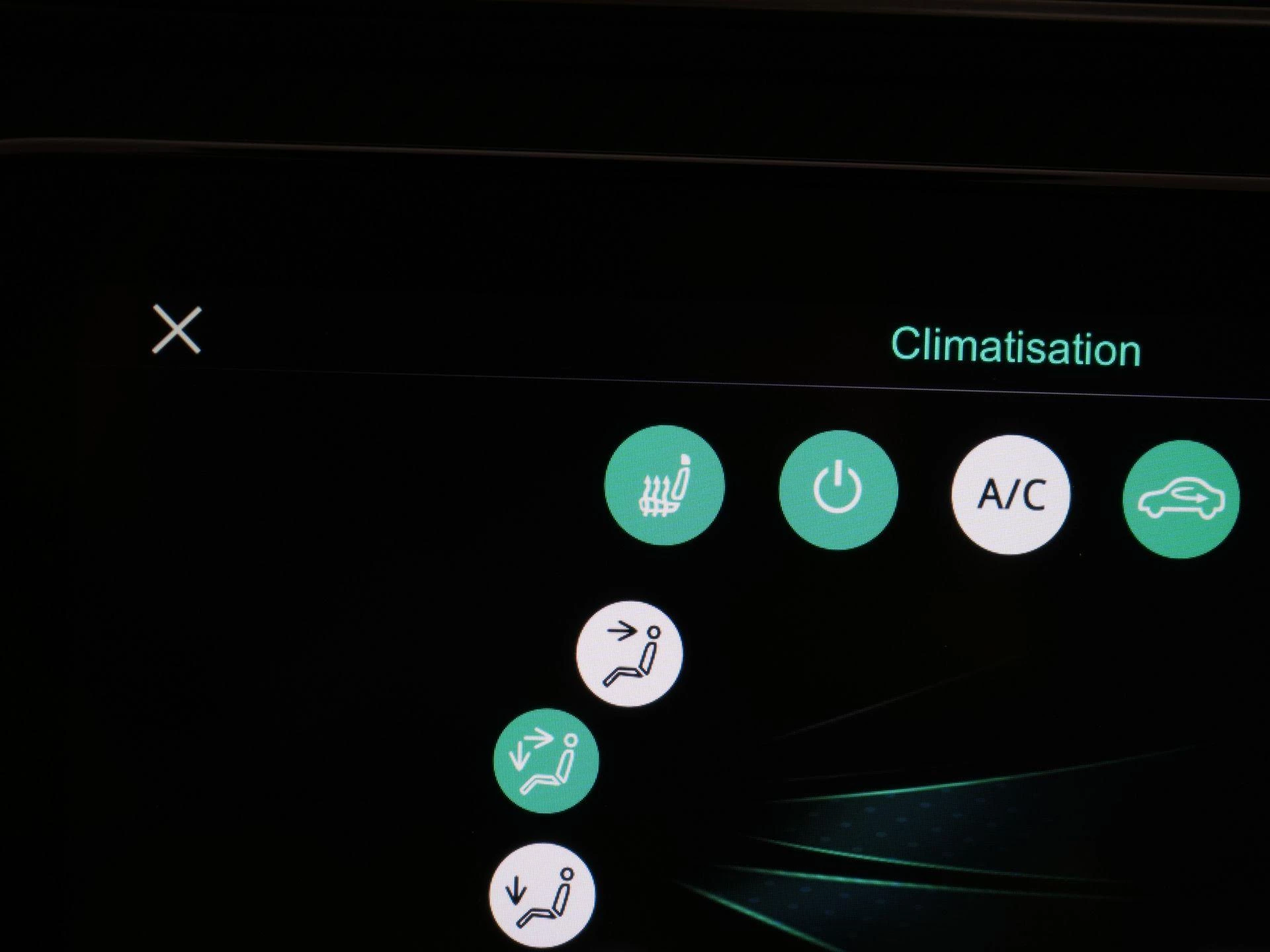 MG ZS ICE 1.0 AT LUXURY FWD