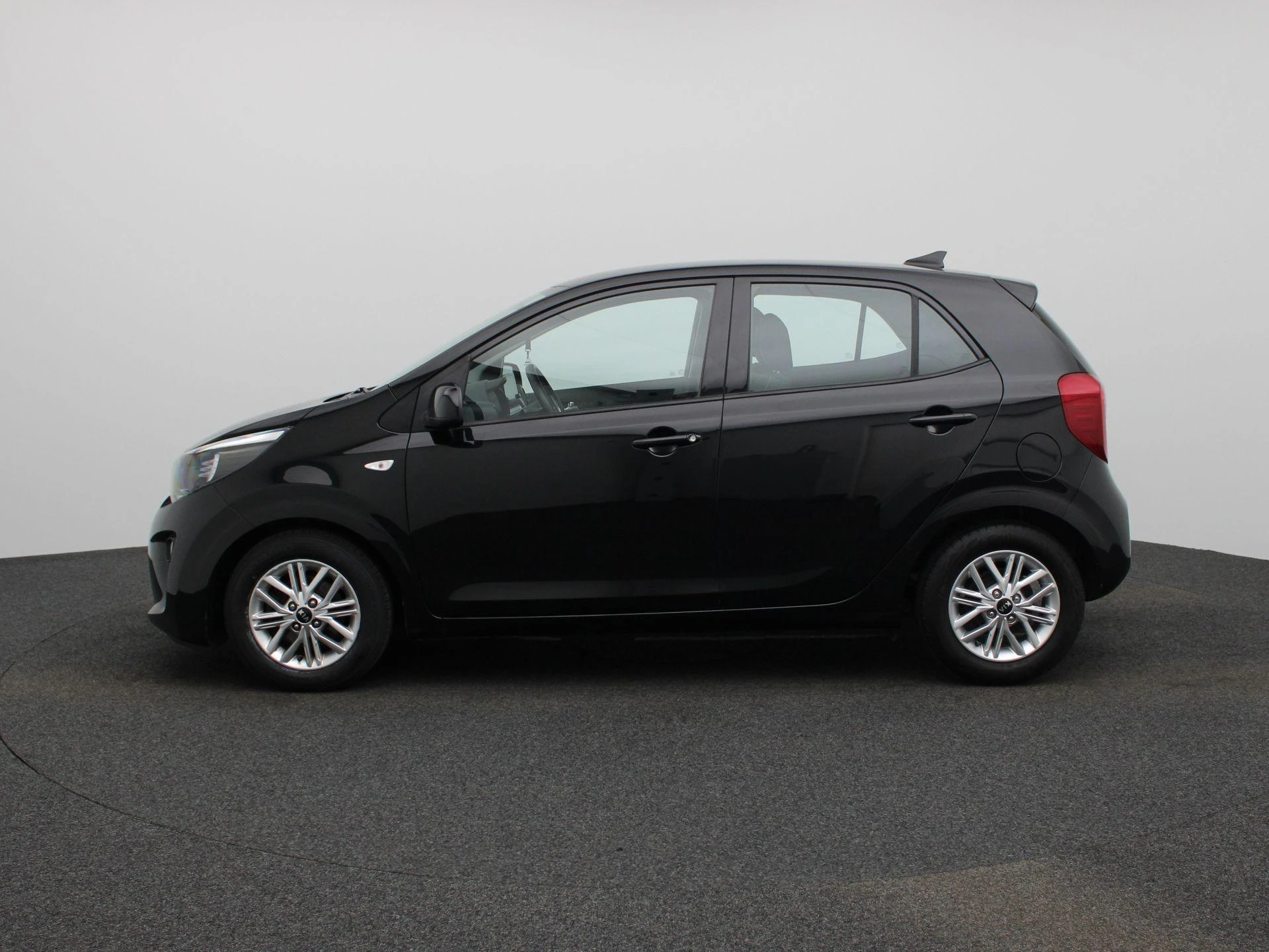 Kia-Picanto-image-3