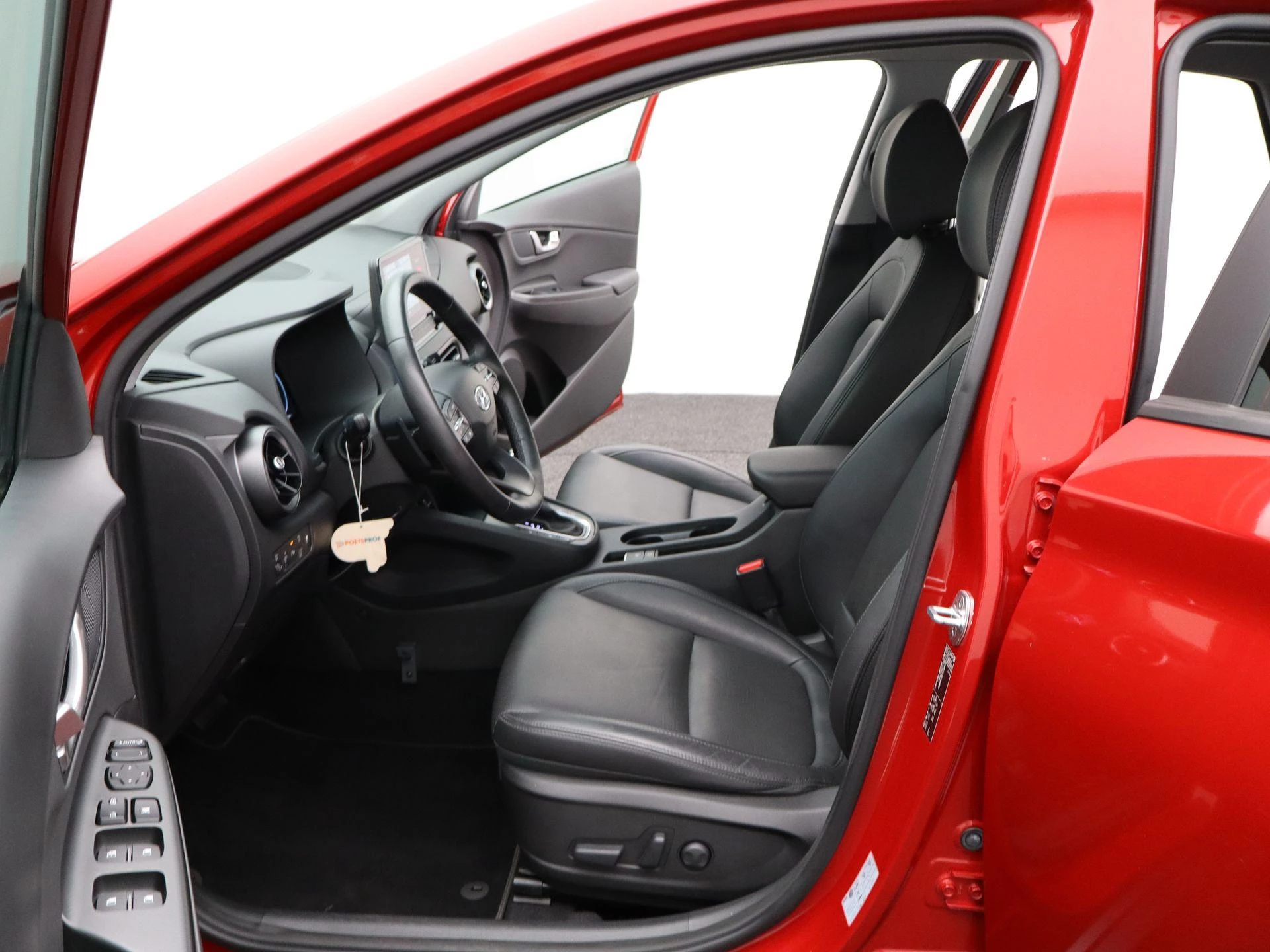 Hyundai-Kona-image-12