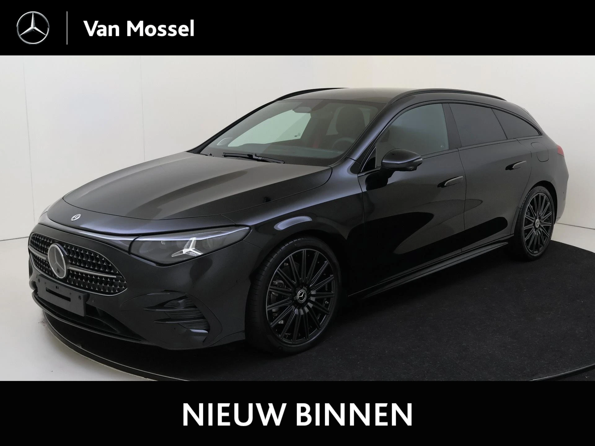 Mercedes-Benz-CLA-image-0