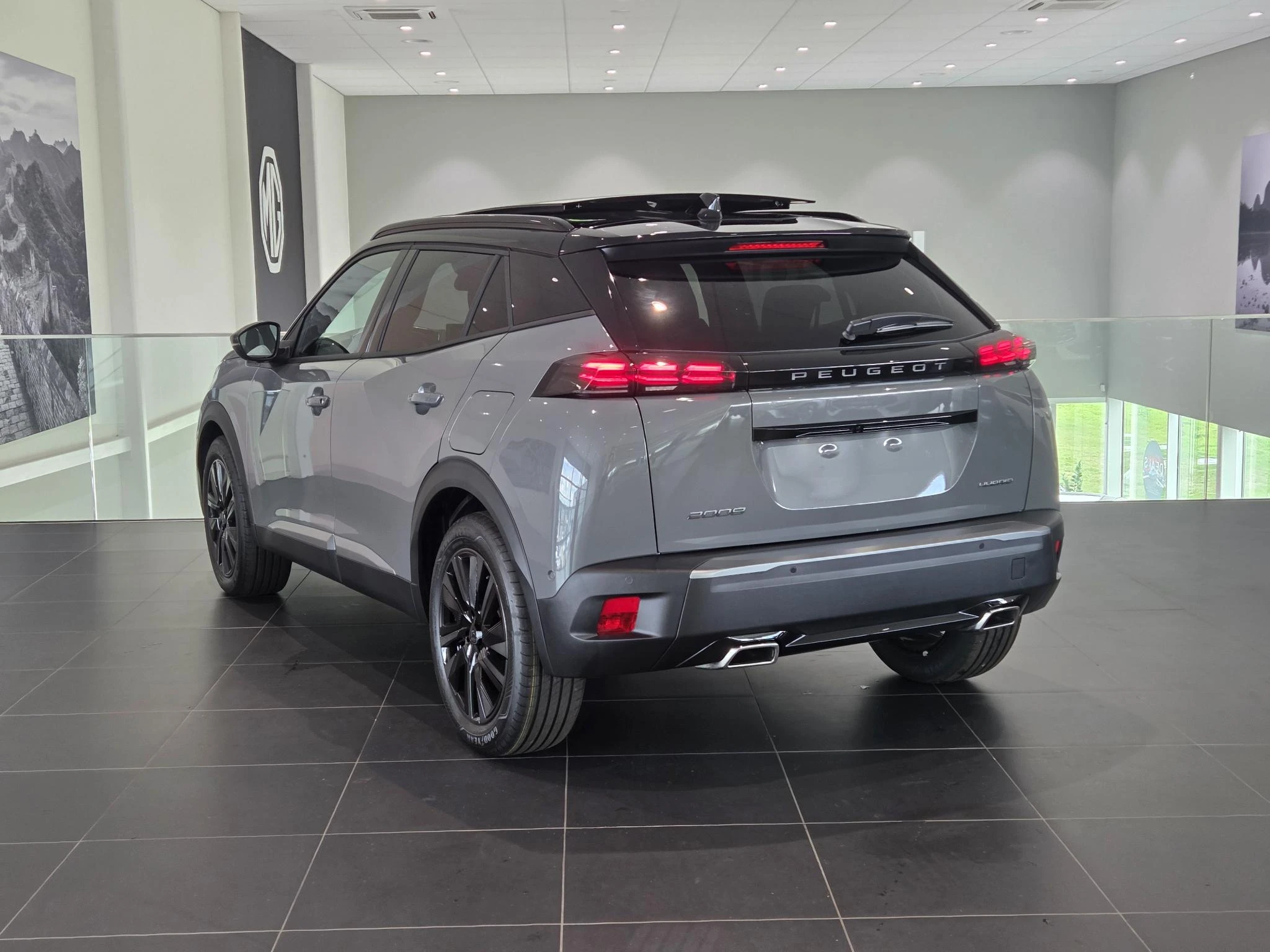Peugeot-2008-image-10