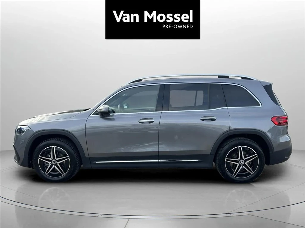 Mercedes-Benz-EQB-image-7