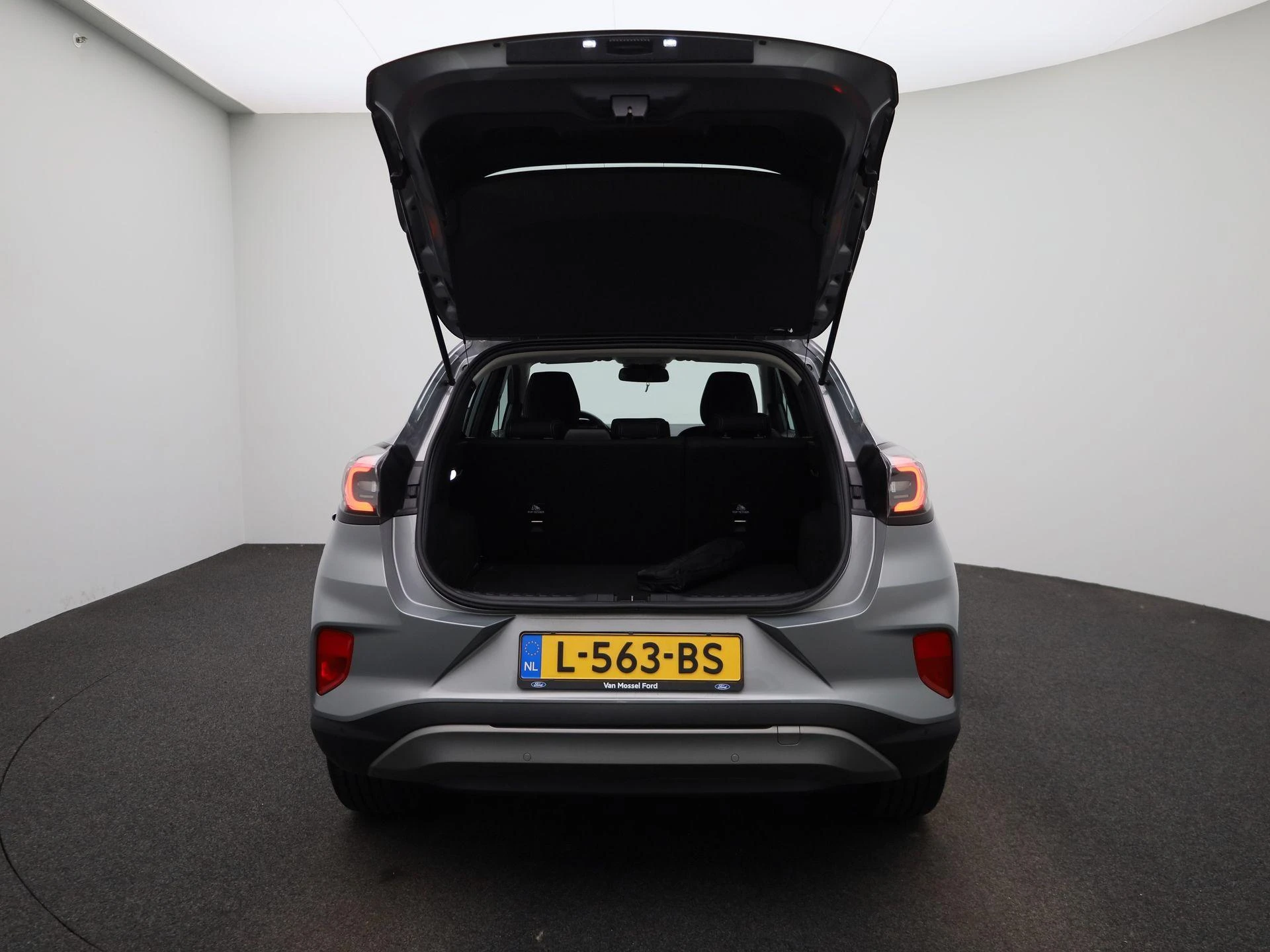 Ford-Puma-image-11