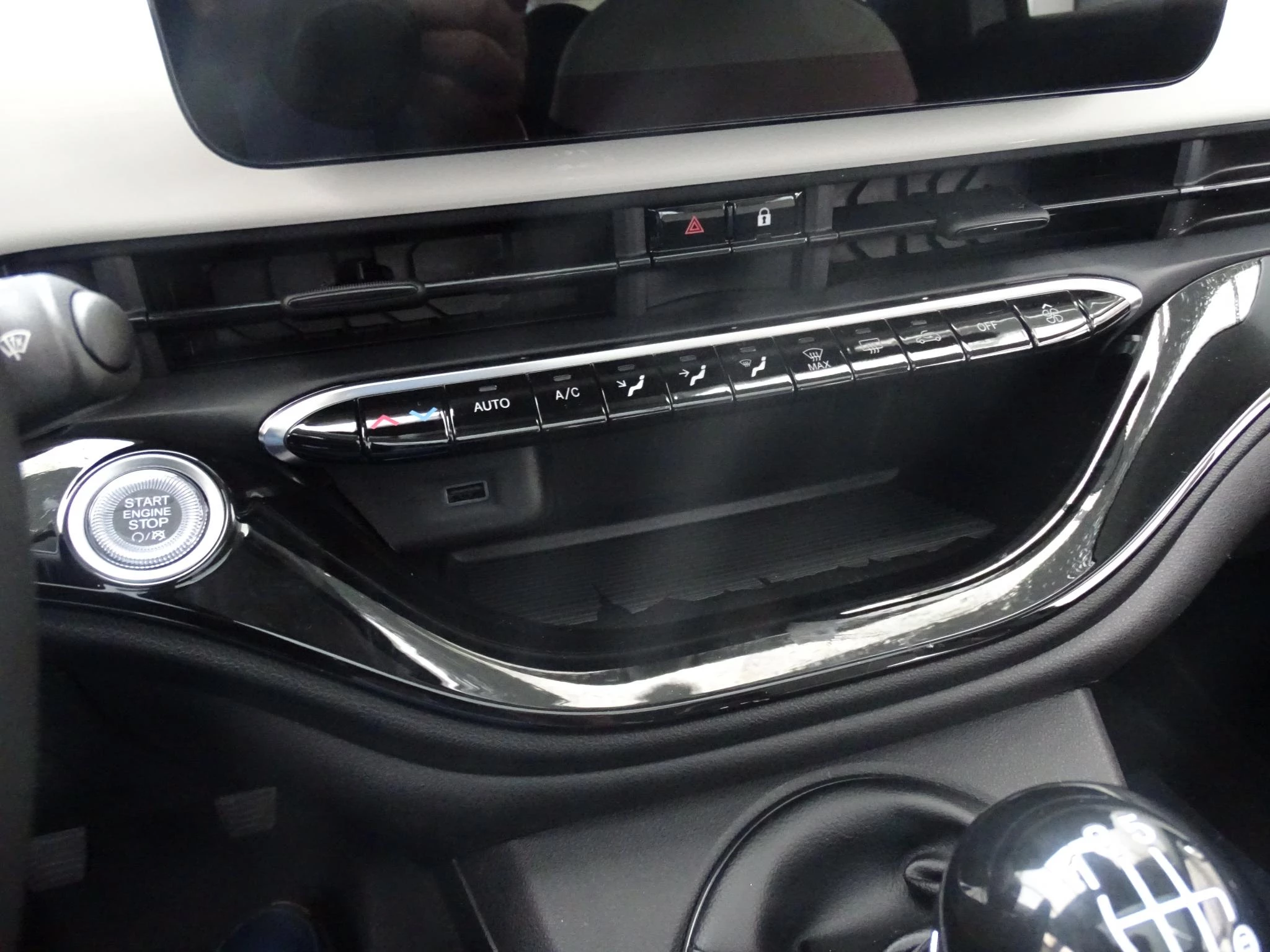 Fiat 500 1.0 Hybrid ICON +comfort pack+pano dak