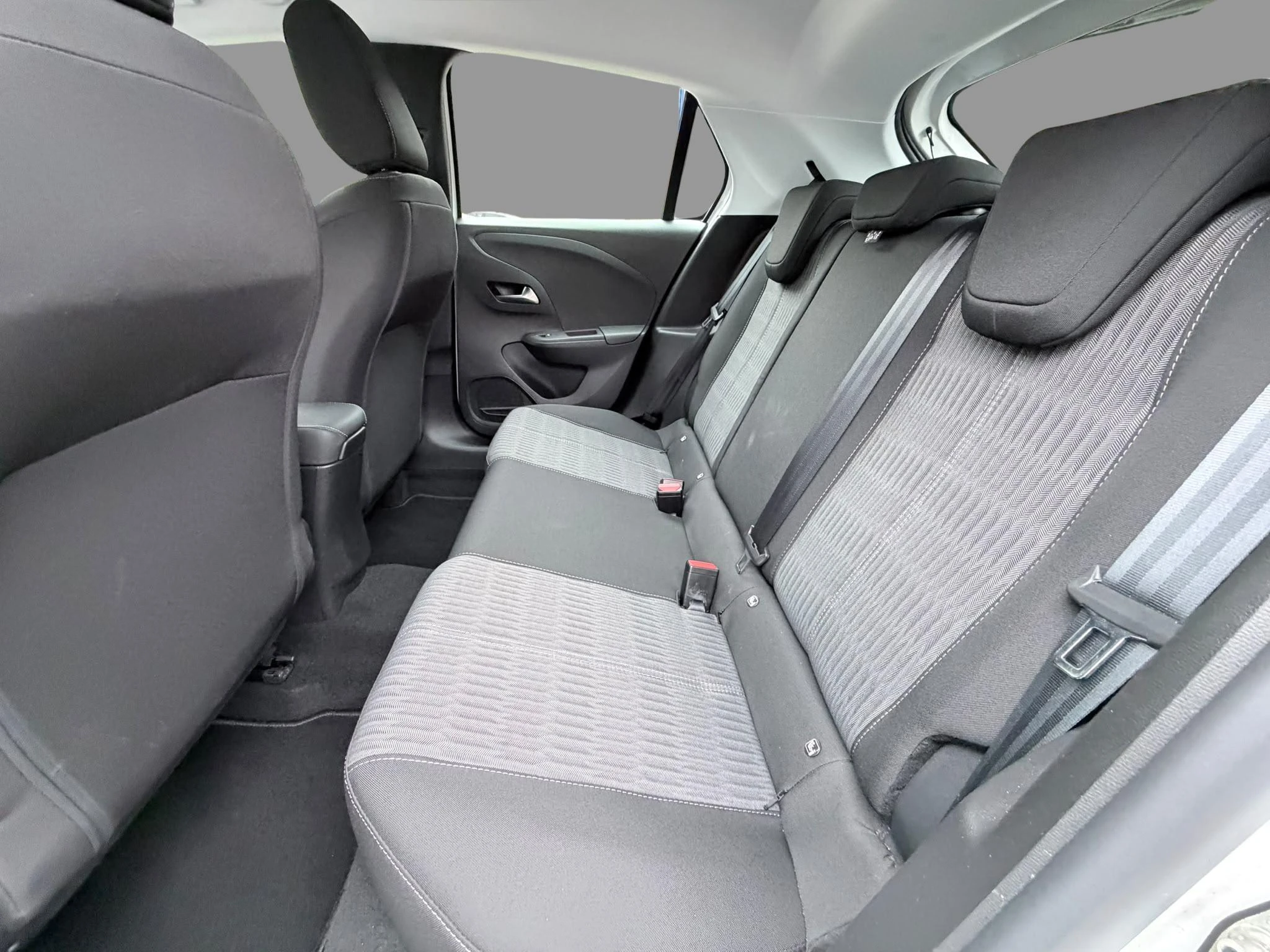 Opel-Corsa-image-13