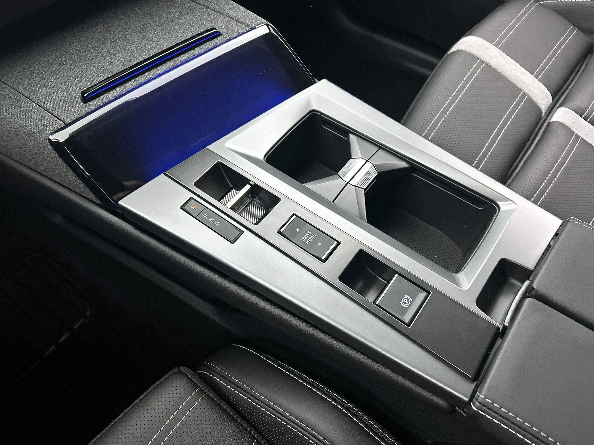 Opel-Grandland-image-39