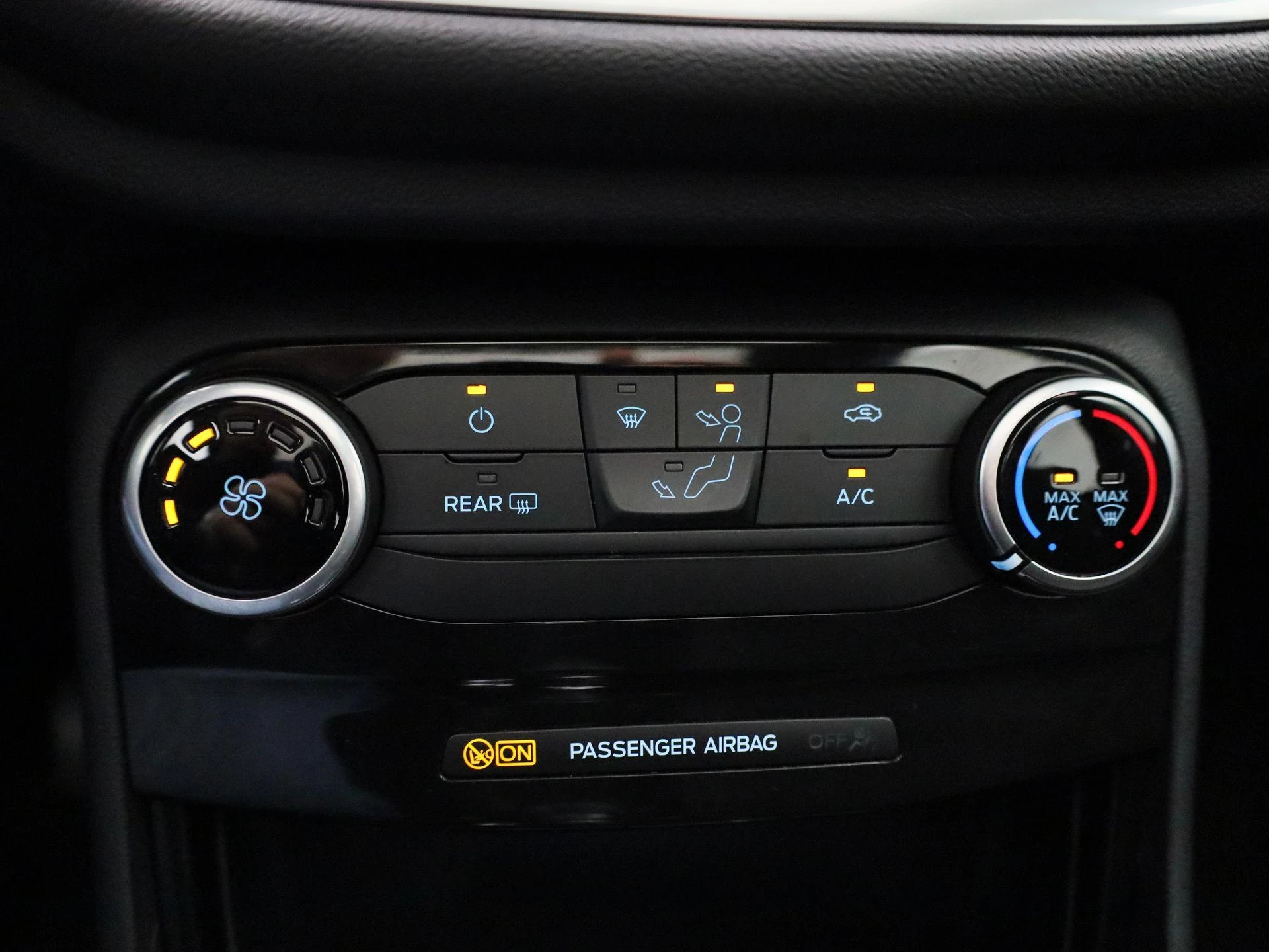 Ford-Puma-image-19