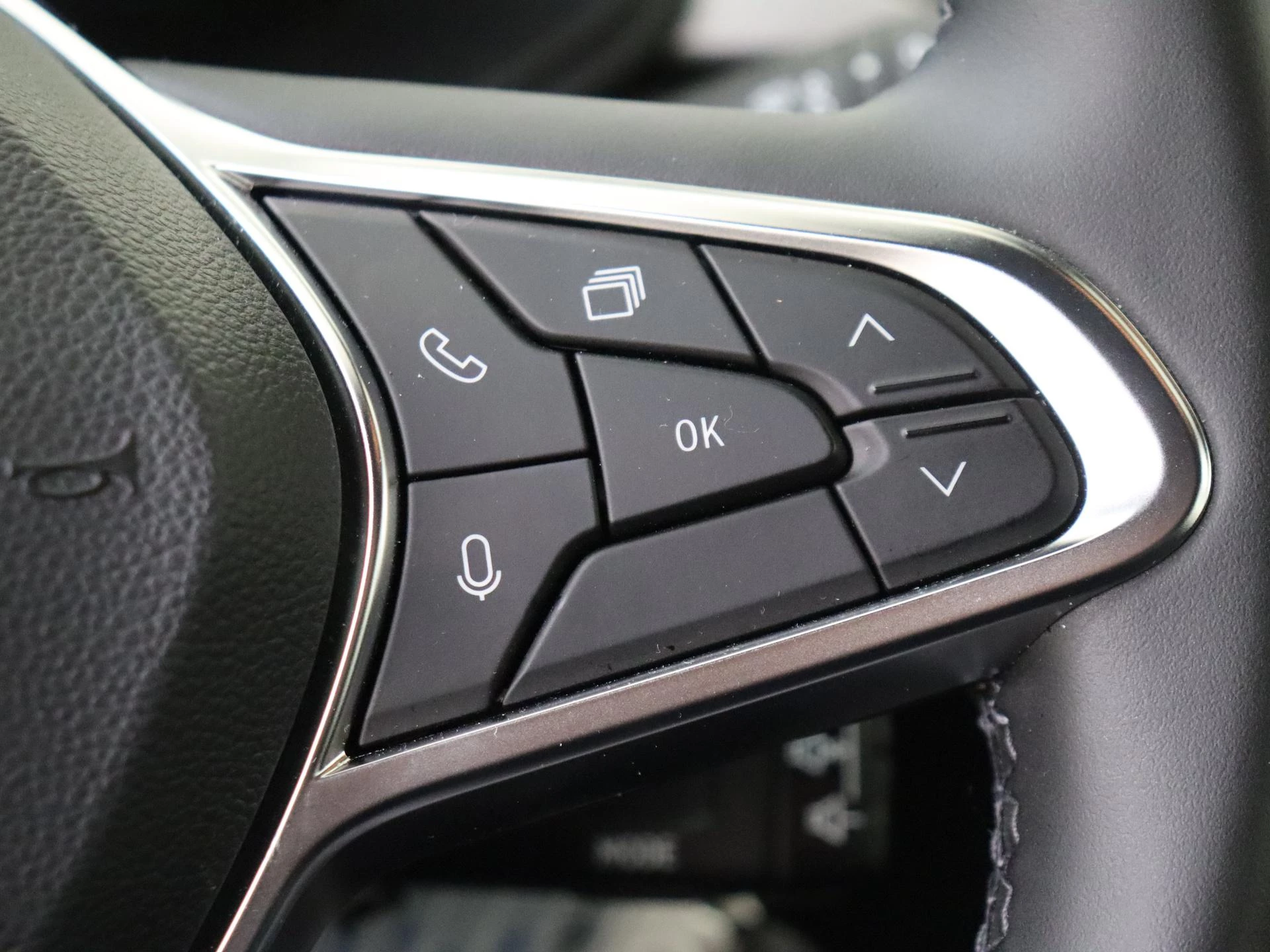 Renault-Captur-image-17