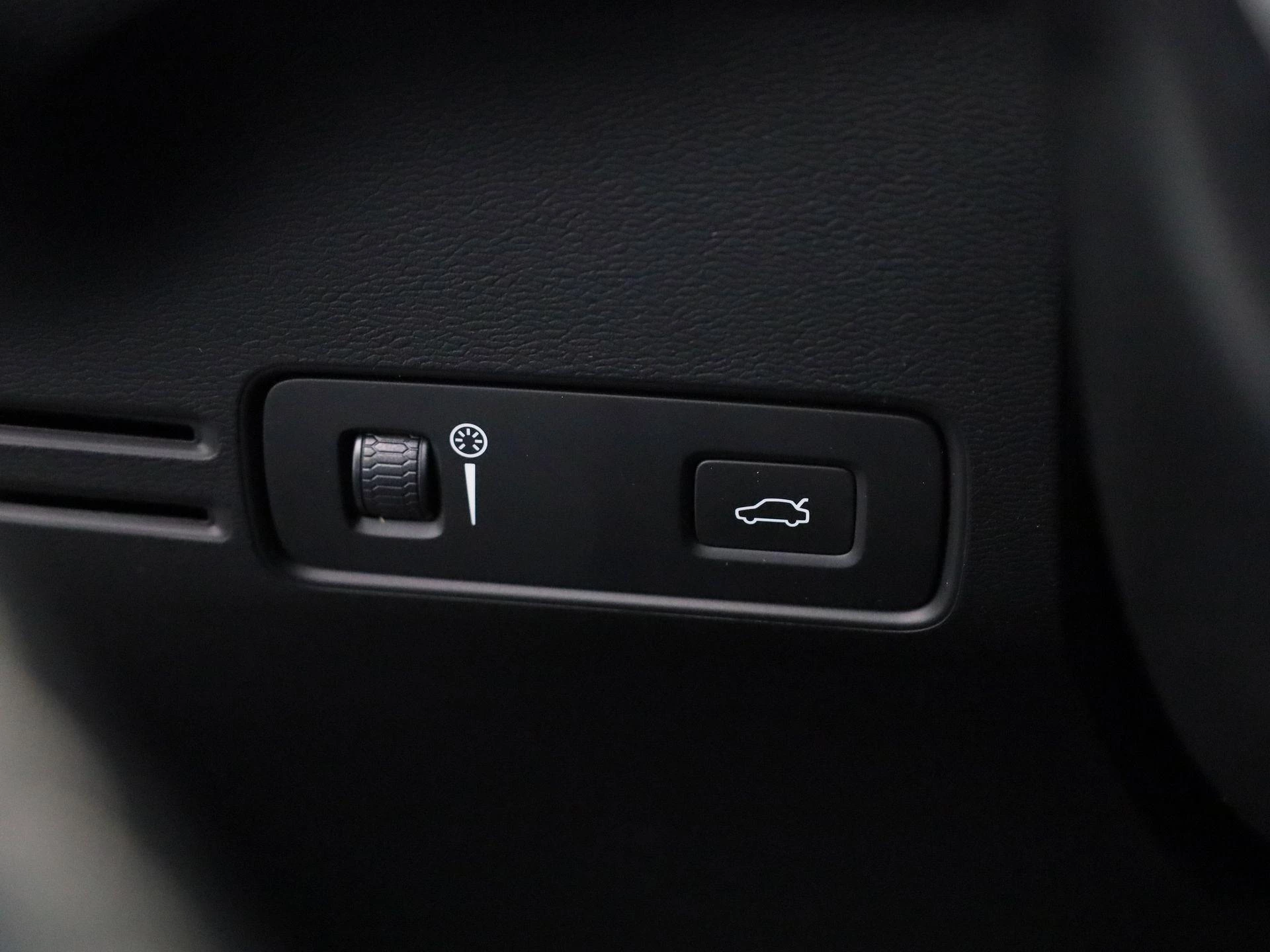 Volvo-XC40-image-27