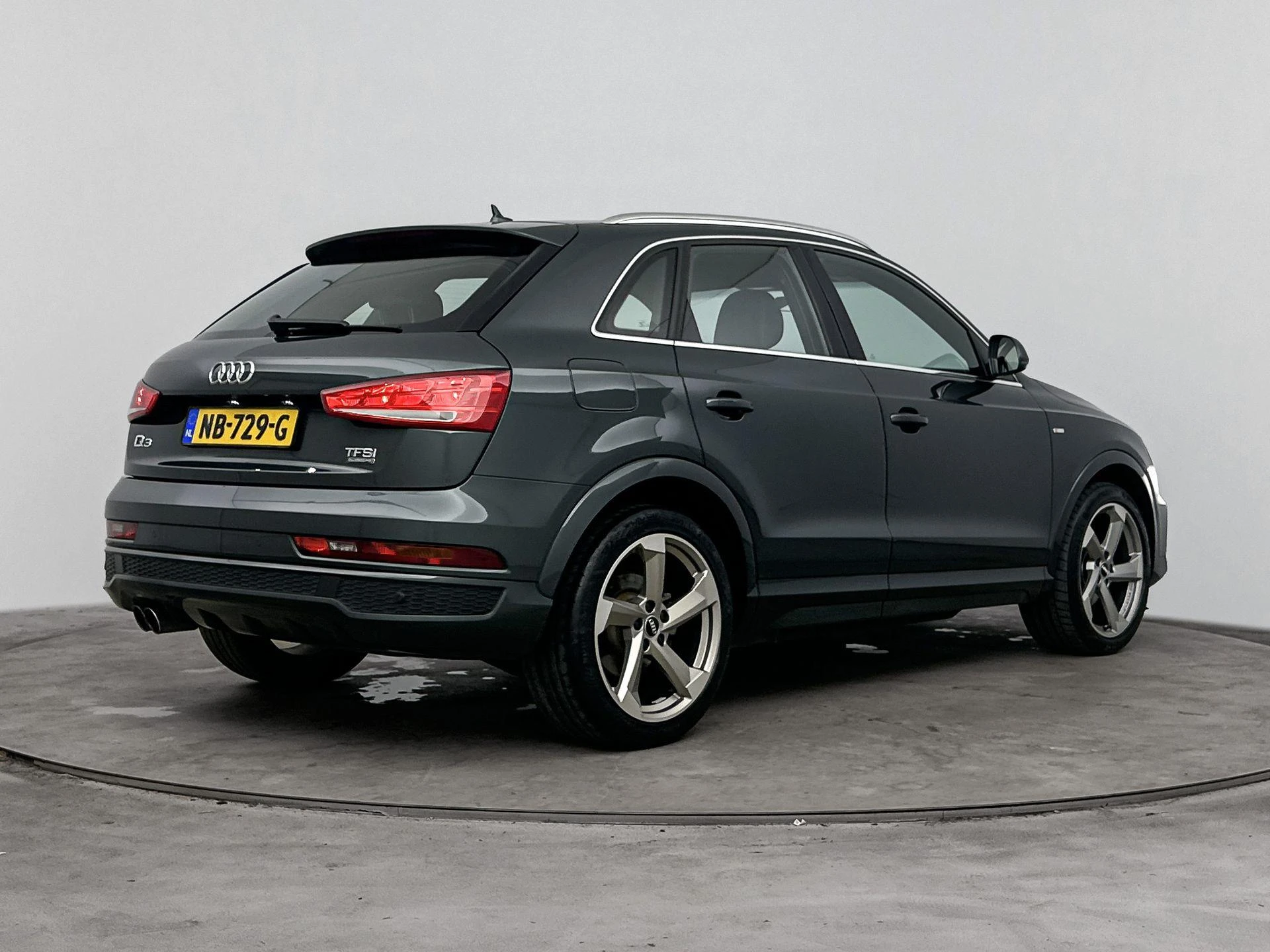 Audi-Q3-image-3