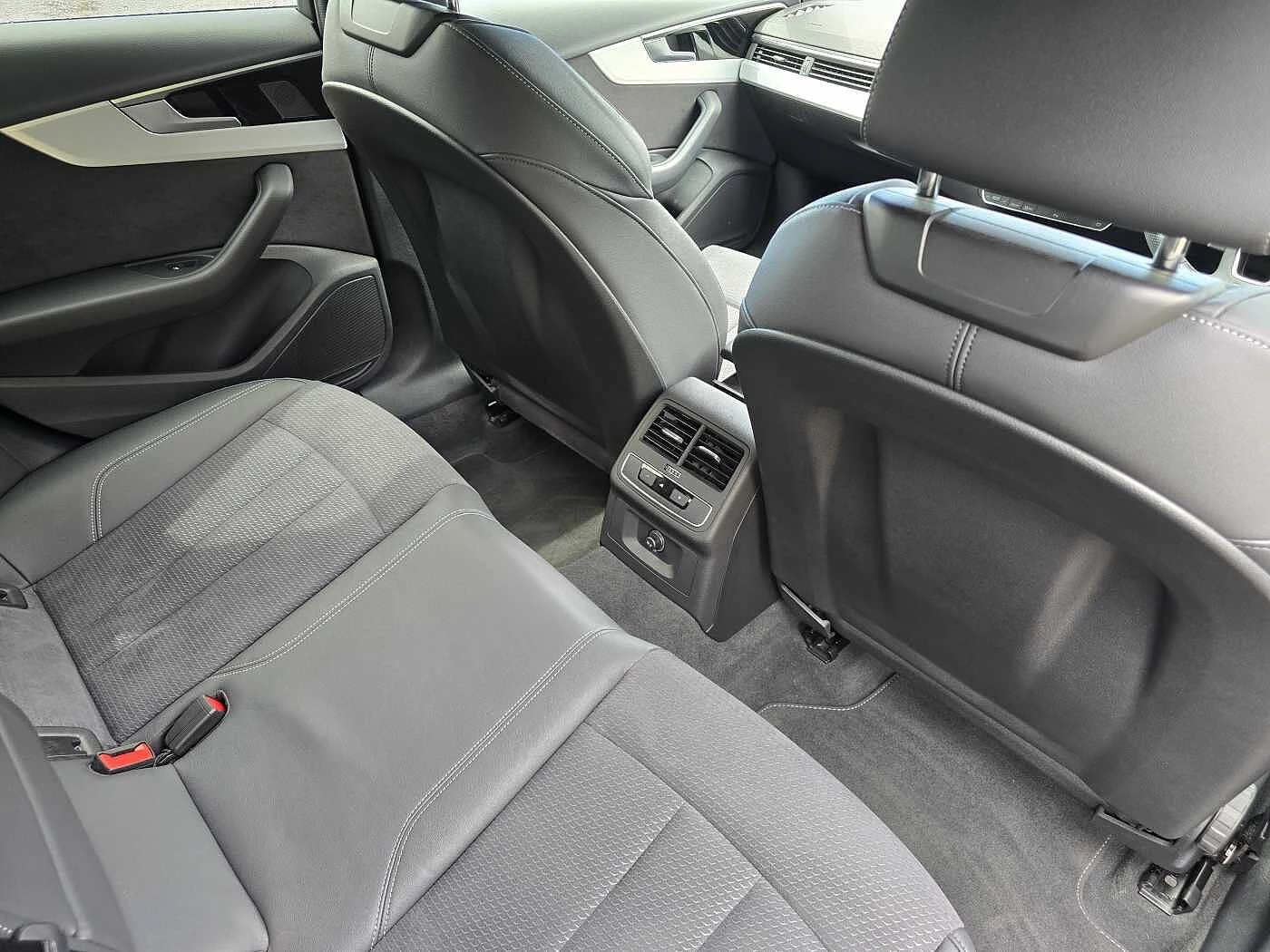 Audi-A4-image-38