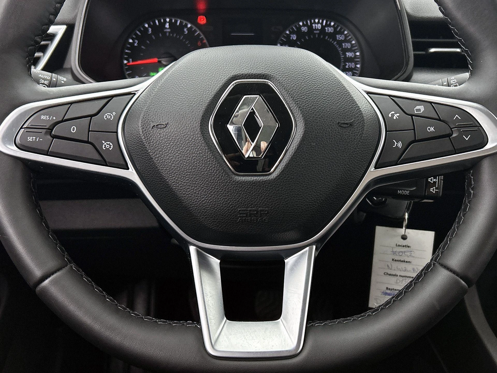 Renault-Clio-image-29