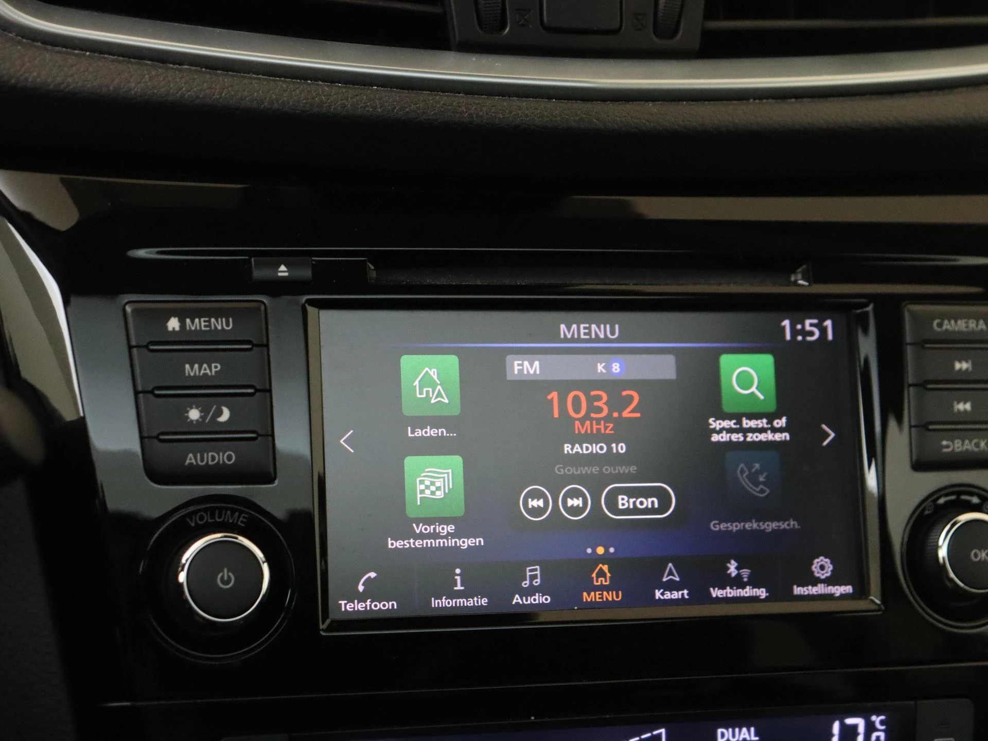 Nissan-QASHQAI-image-16