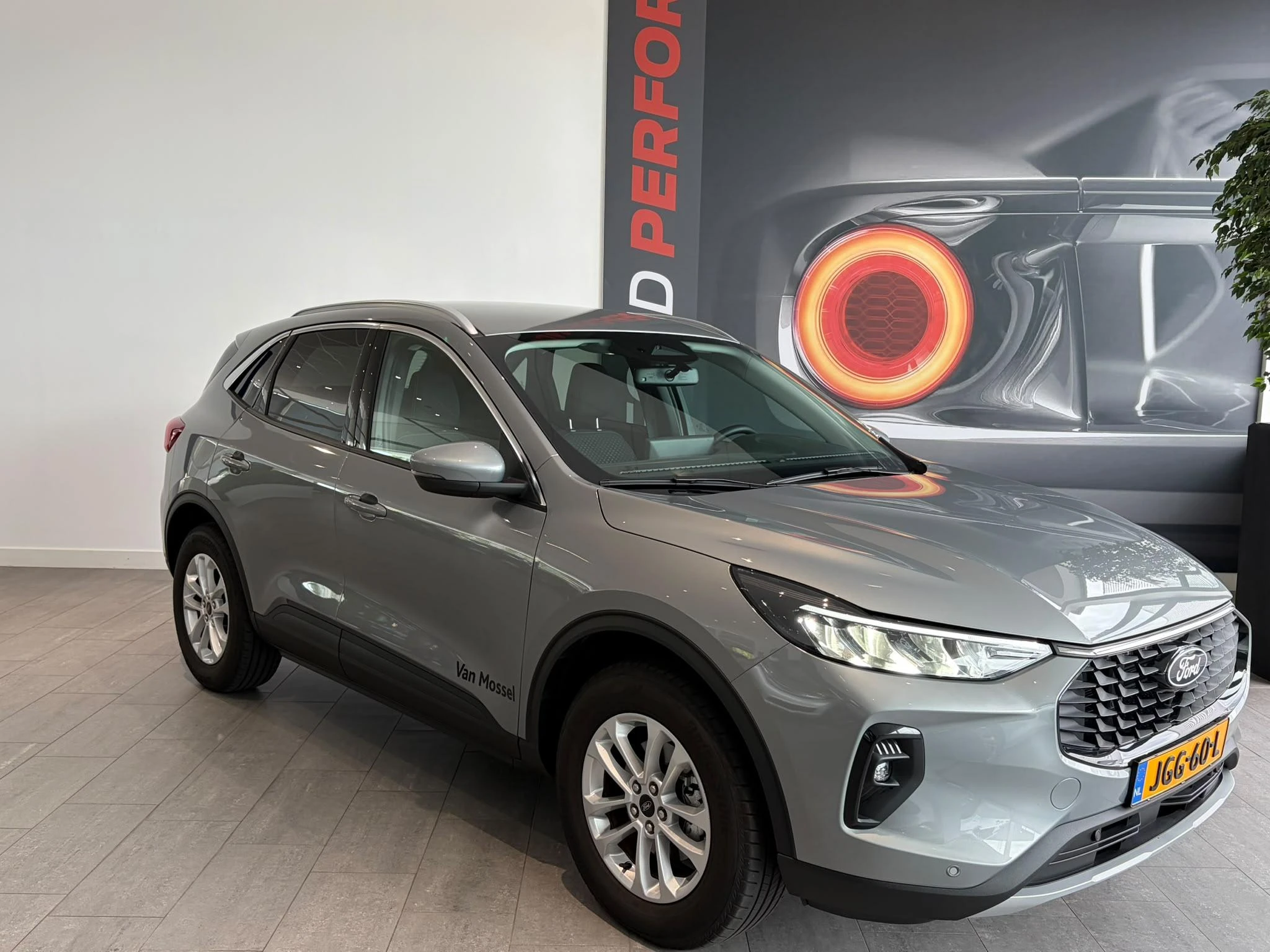 Ford-Kuga-image-6