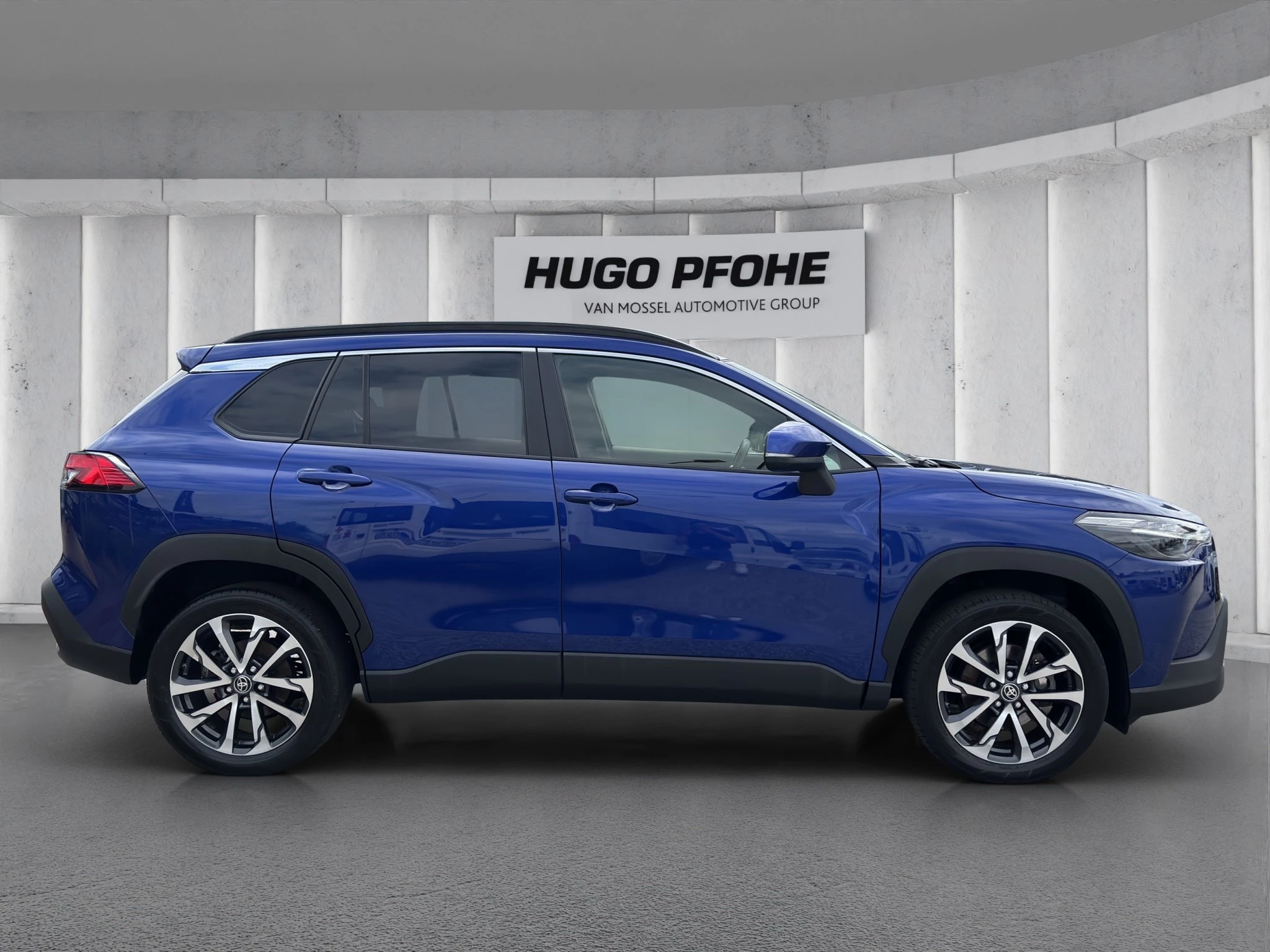 Toyota-Corolla Cross-image-5