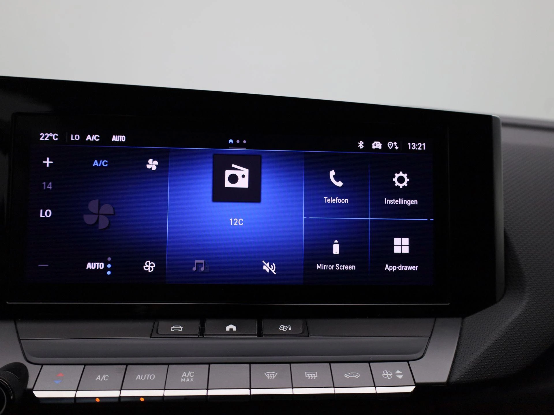 Opel-Astra-image-14