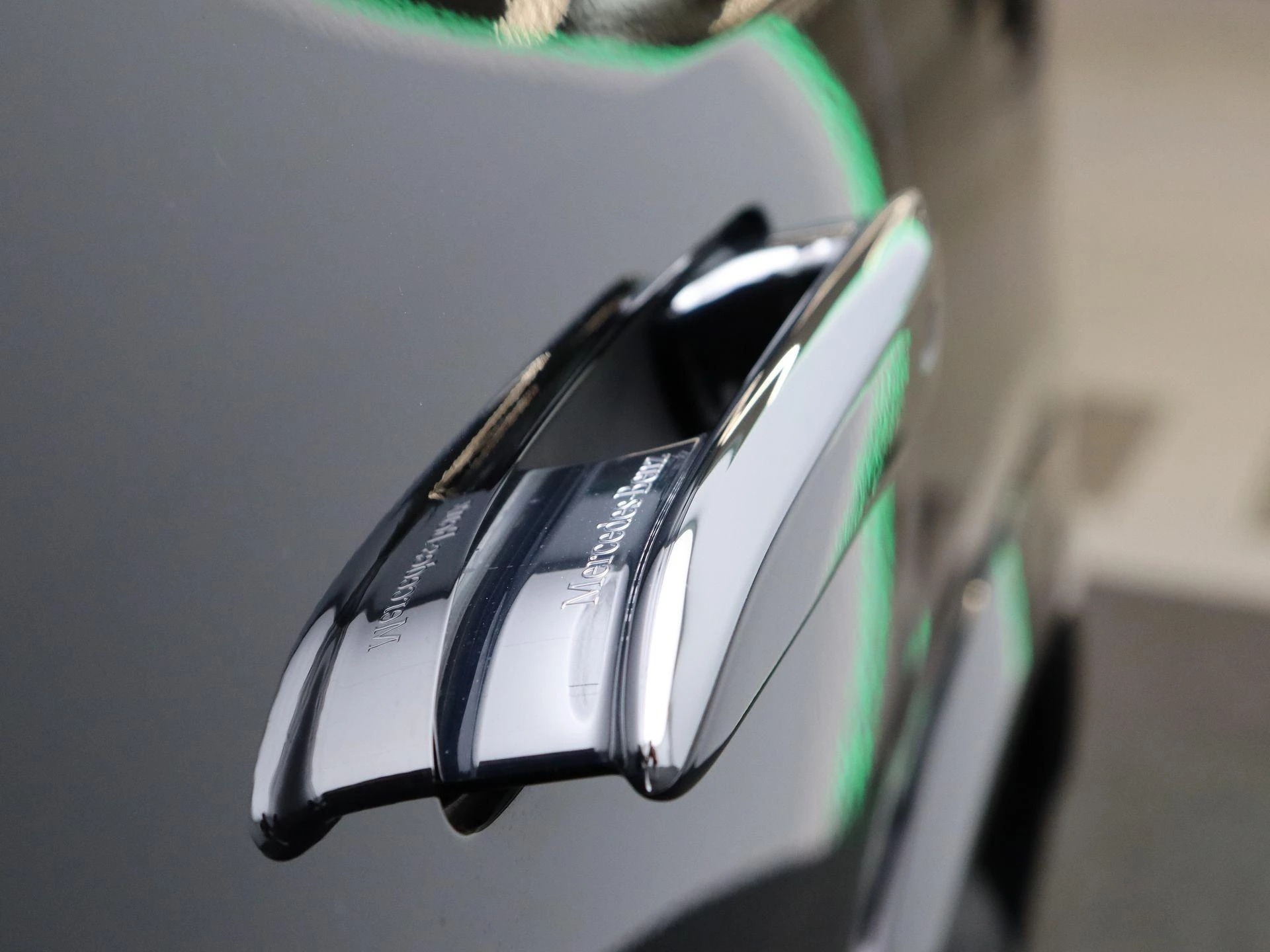 Mercedes-Benz-EQE-image-14