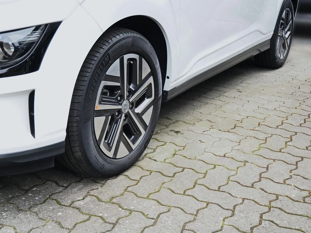 Hyundai-Kona-image-5