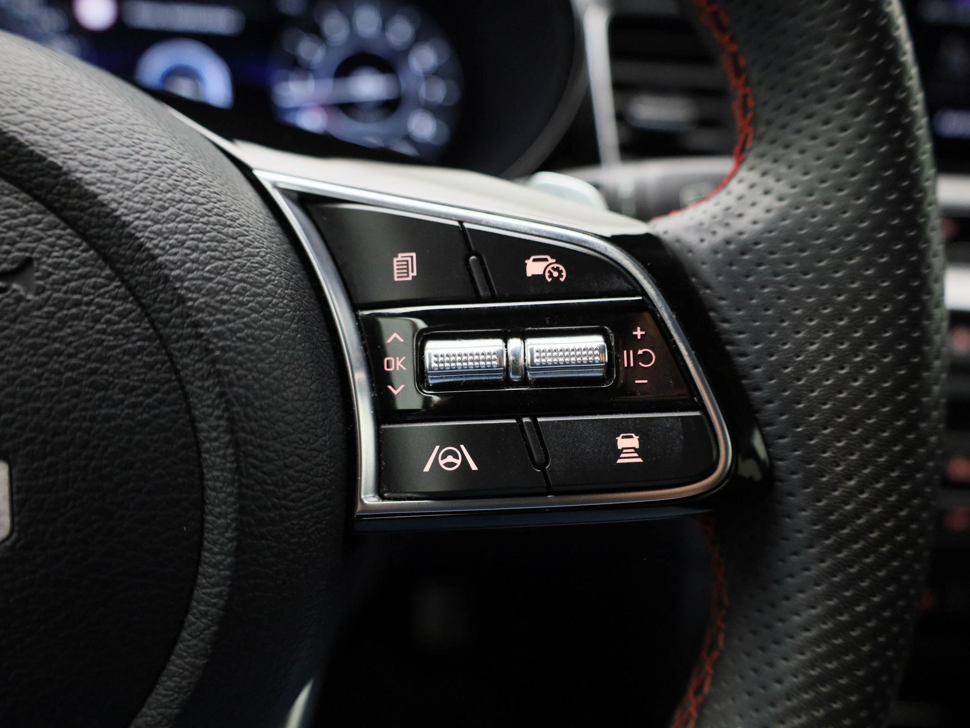 Kia-ProCeed-image-17
