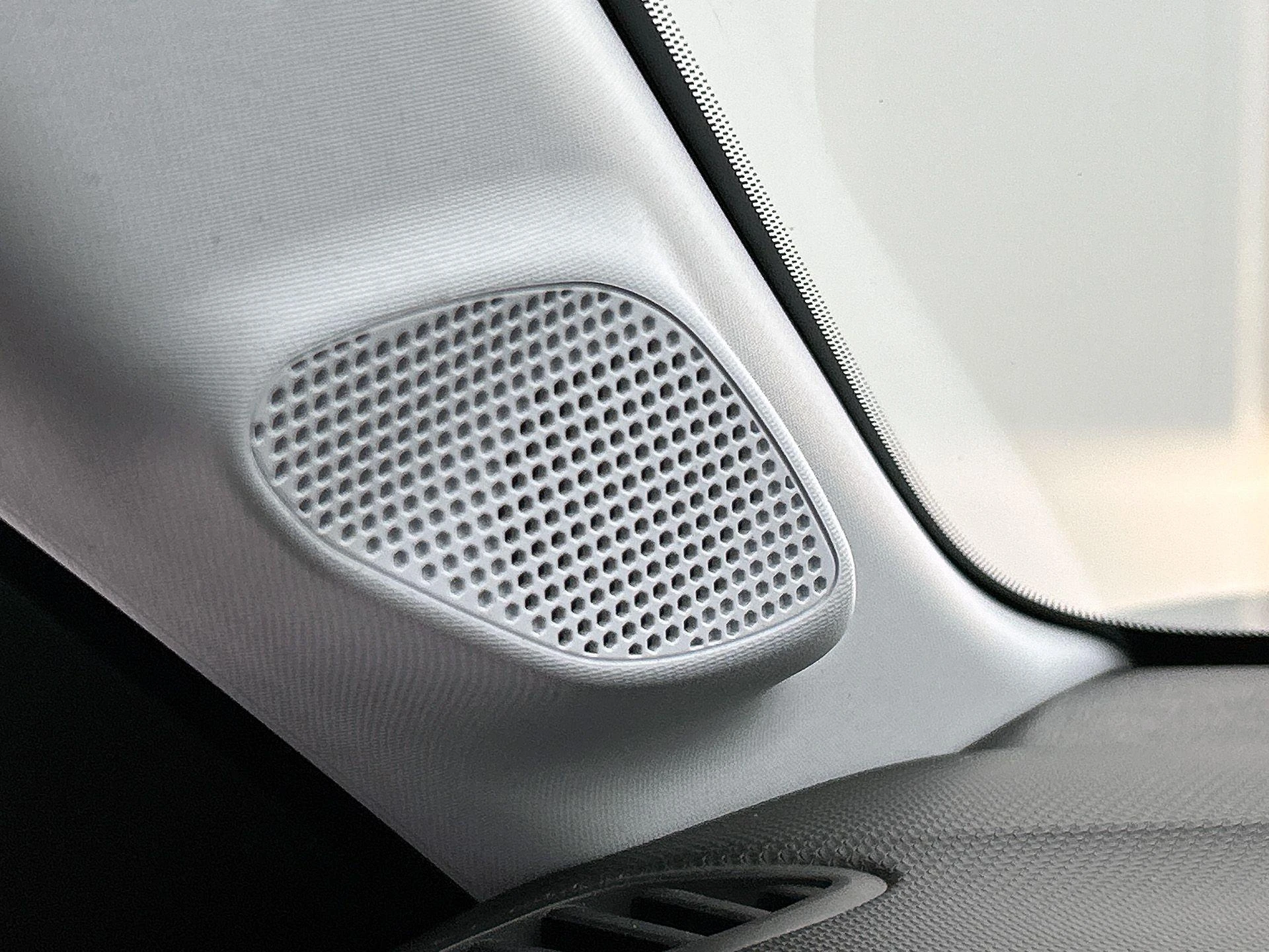 Opel-Corsa-image-9