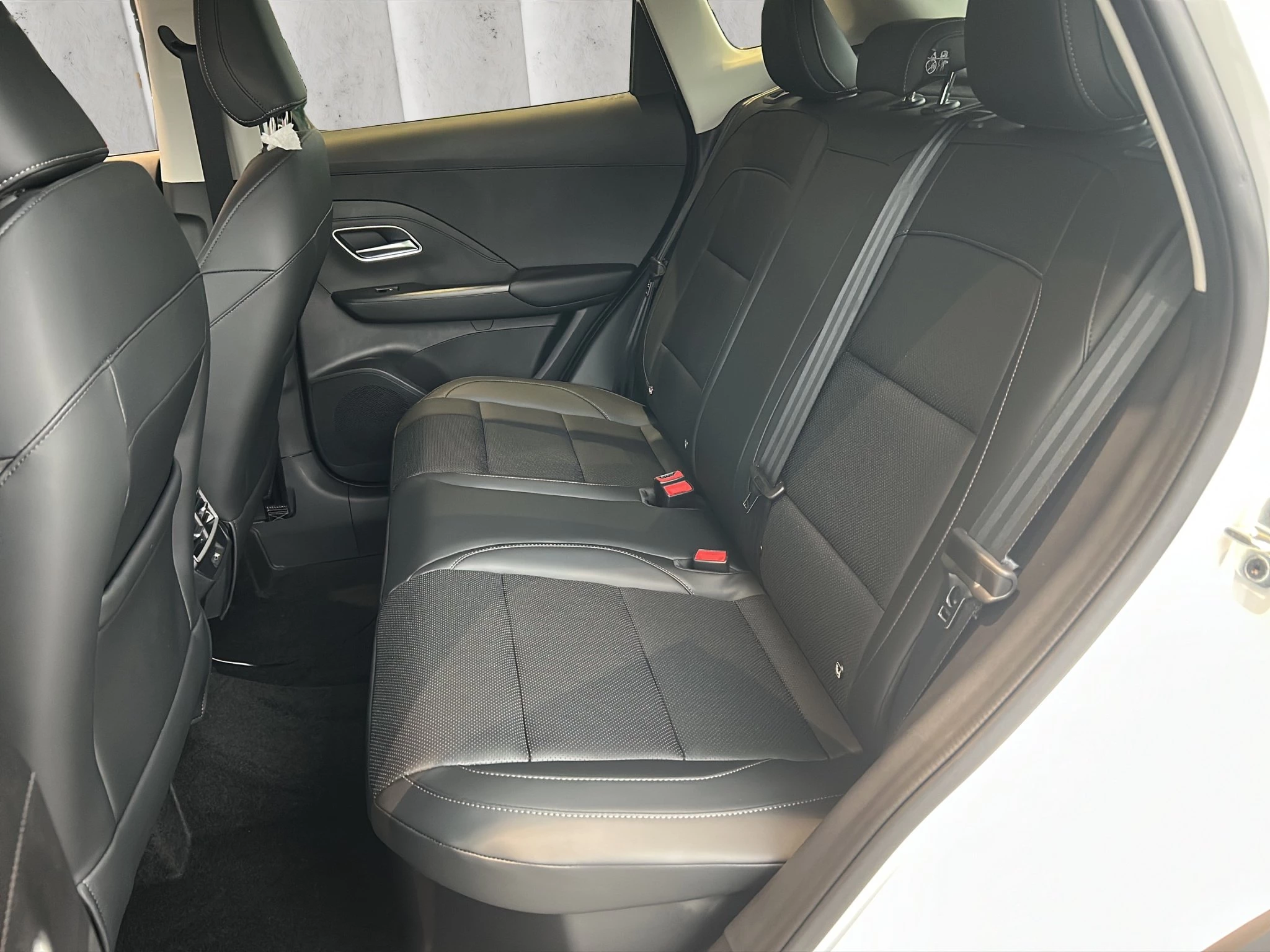 MG ZS Luxury 1.5 Hybrid+ Autom LED ACC GJR RFK SHZ
