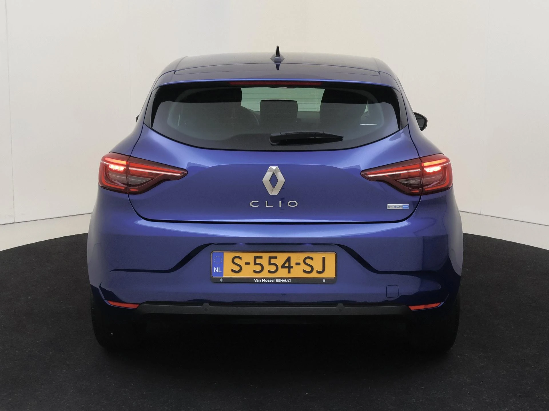 Renault-Clio-image-6
