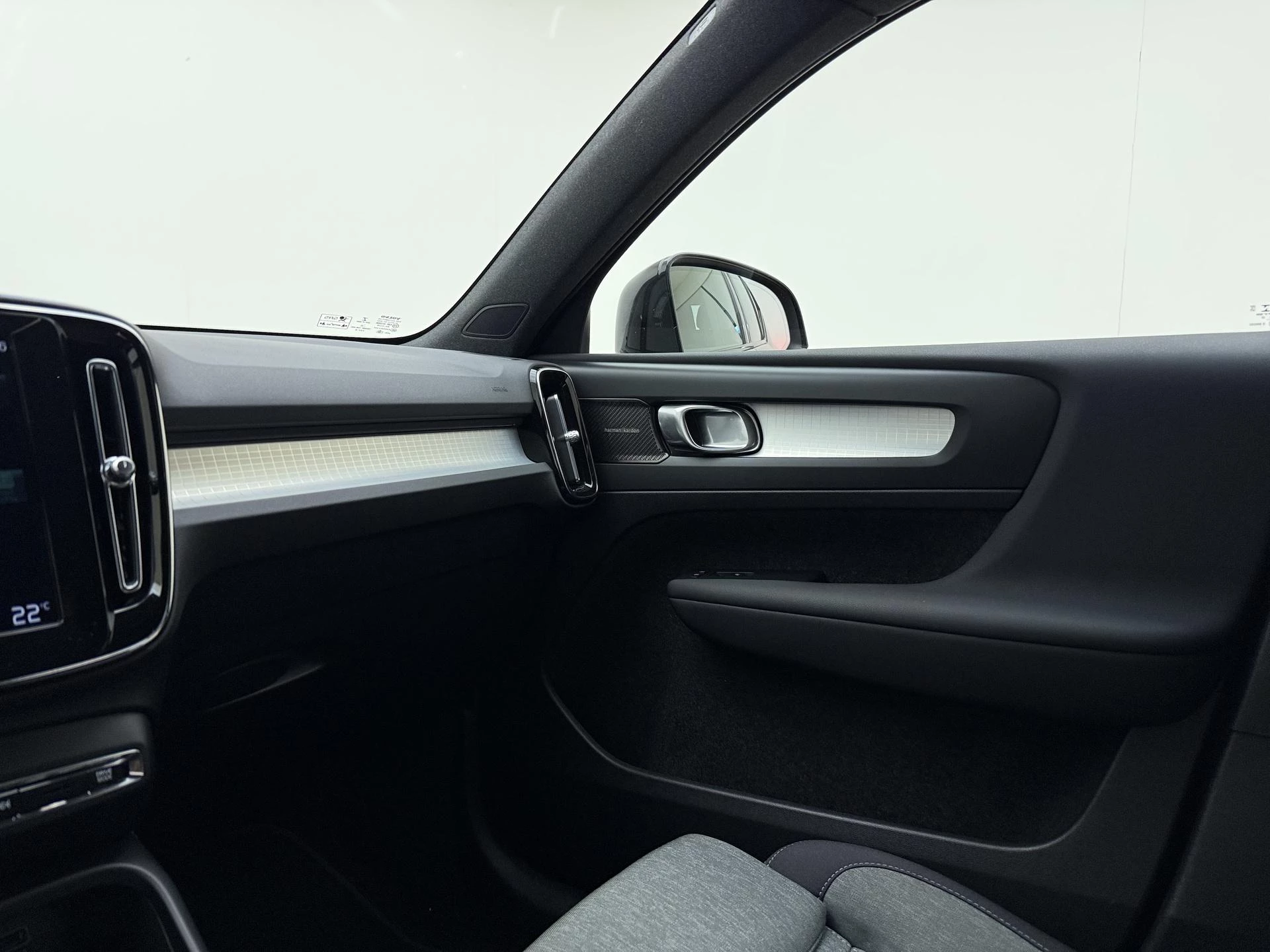 Volvo XC40 1.5 T4 Plug-in hybrid Plus Dark