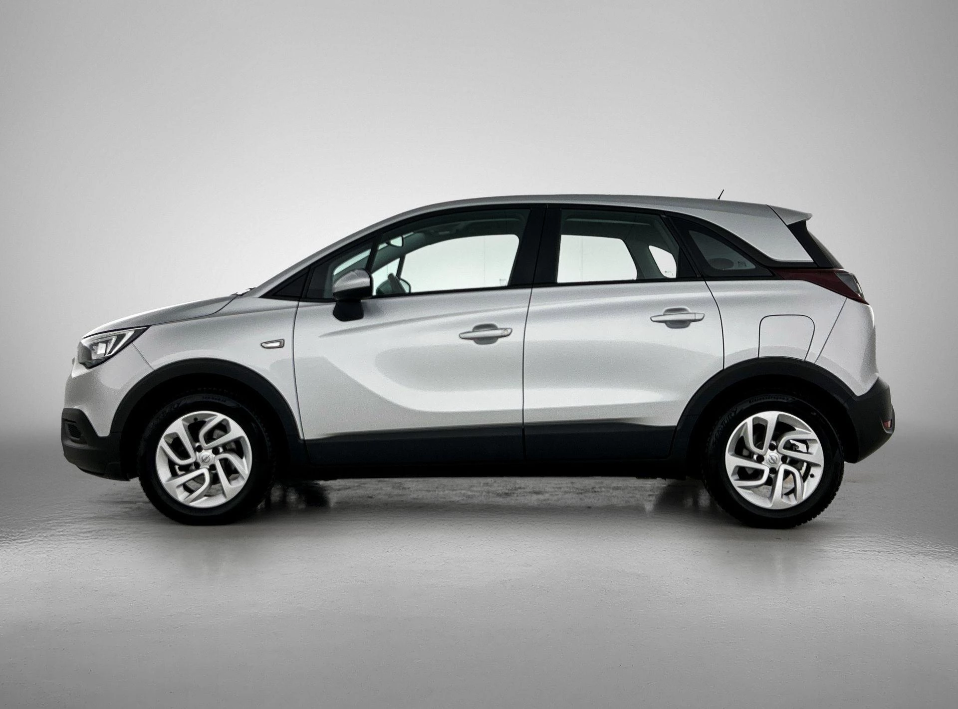 Opel Crossland X 1.2 Online Edition