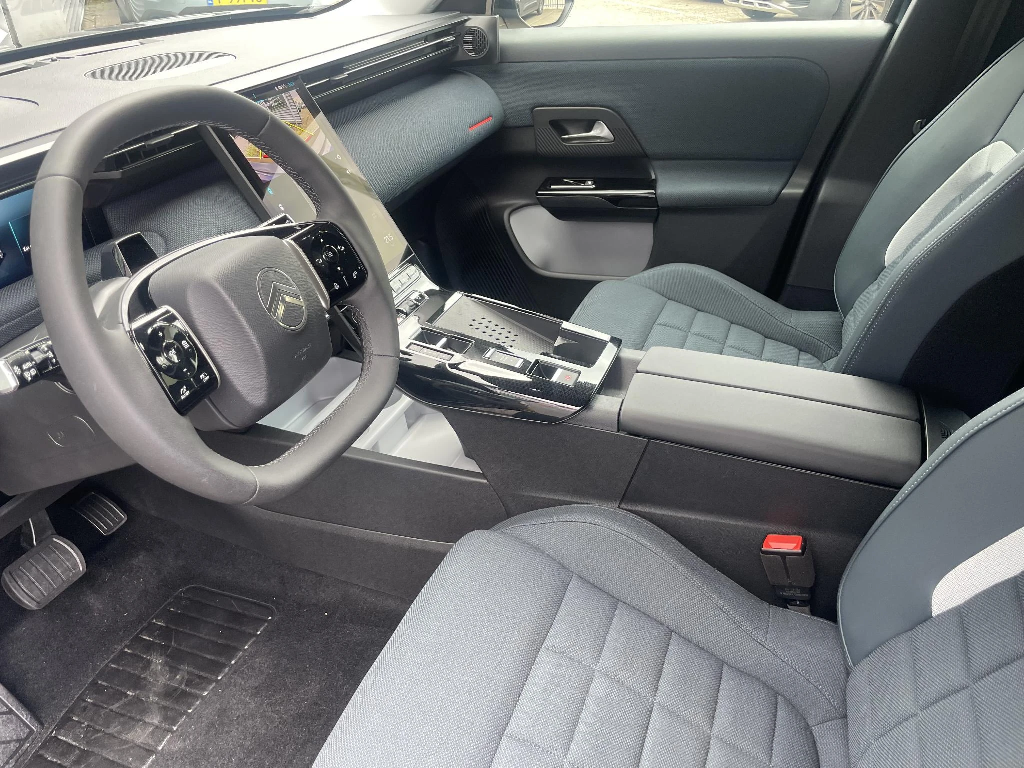Citroën-C5 Aircross-image-12