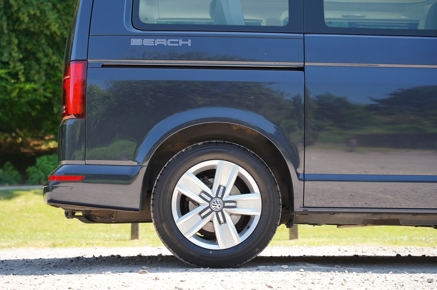 Volkswagen-California-image-30