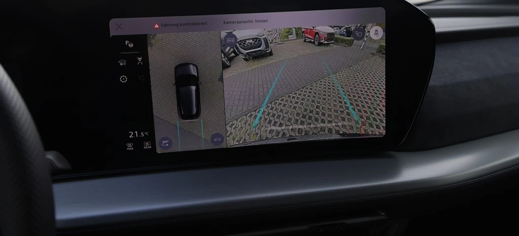 Audi-Q4 e-tron-image-6