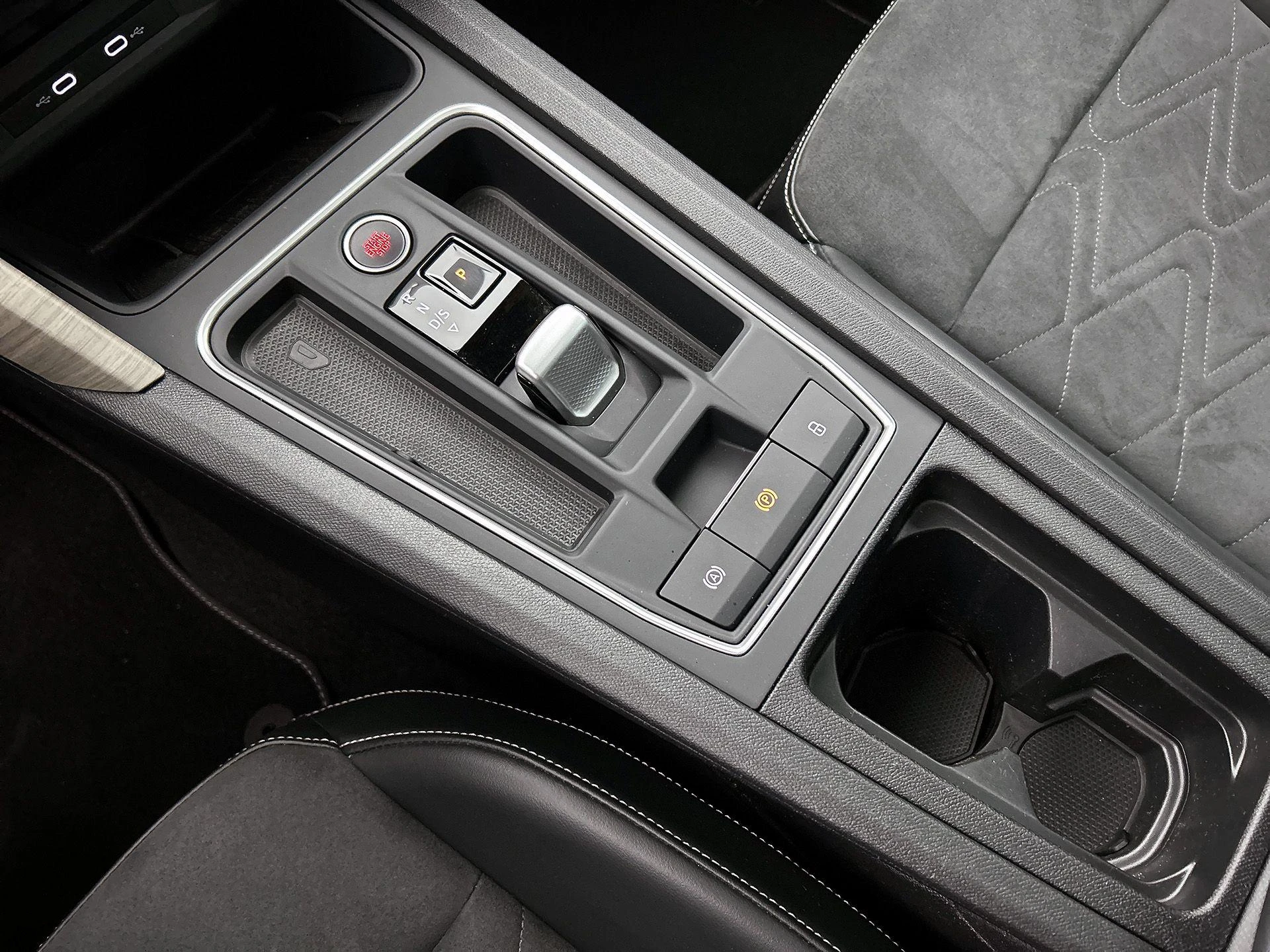 SEAT-Leon-image-31