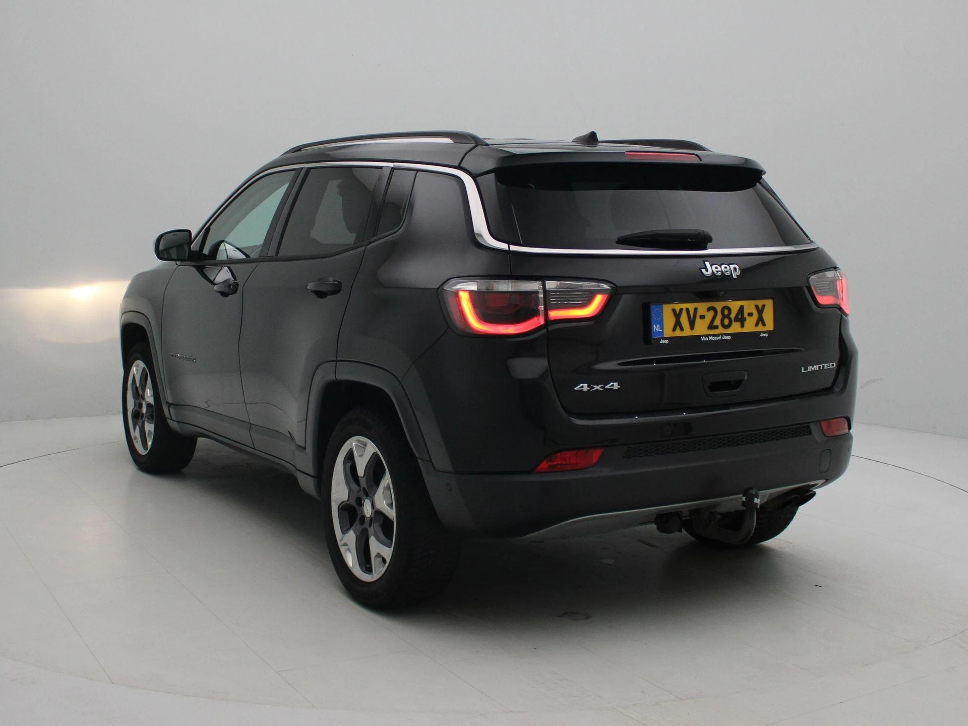 Jeep-Compass-image-1