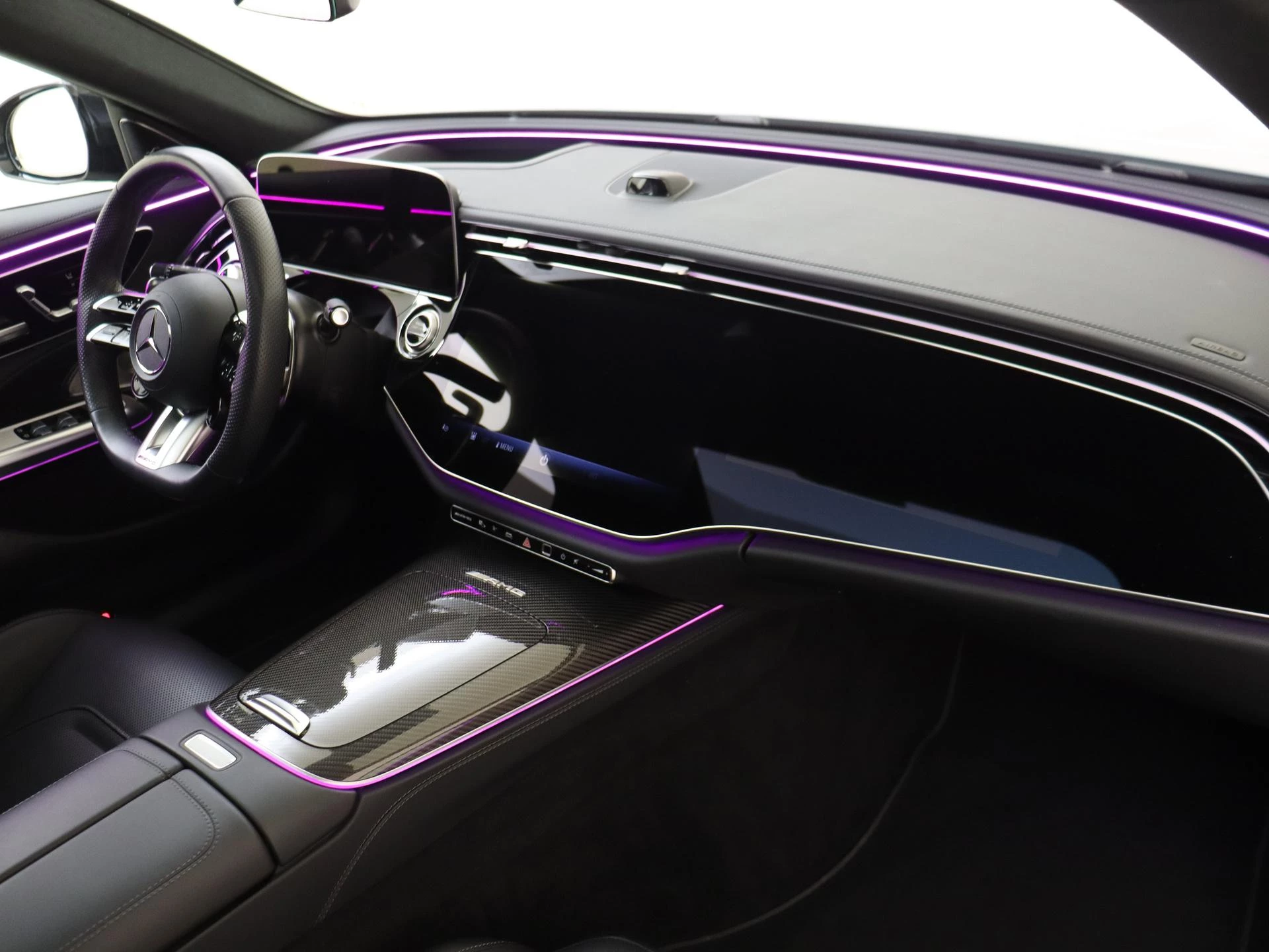 Mercedes-Benz-E-Klasse-image-3