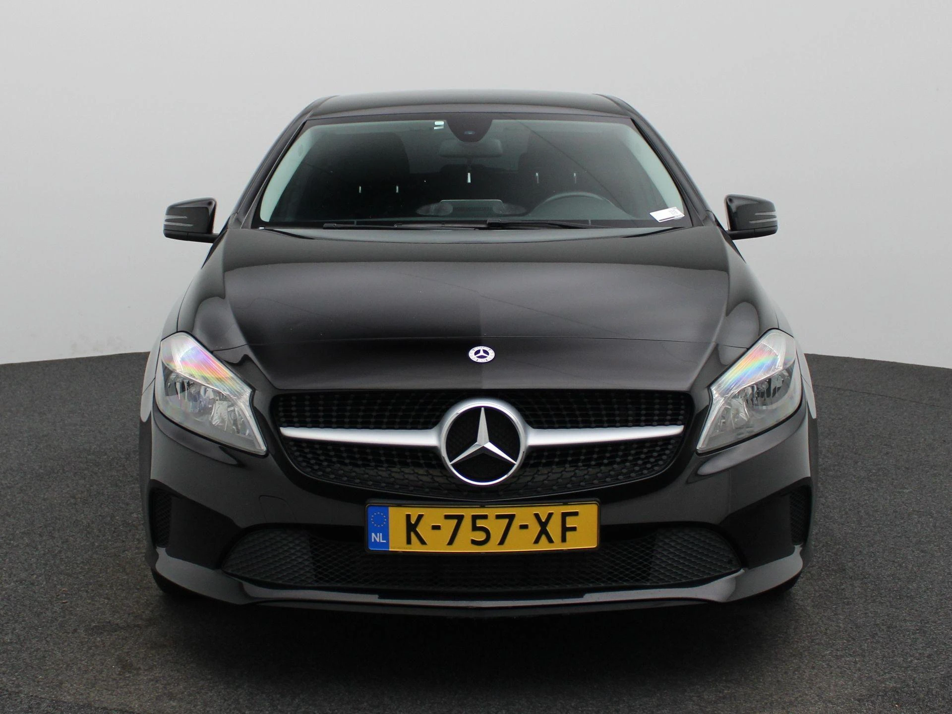 Mercedes-Benz-A-Klasse-image-2