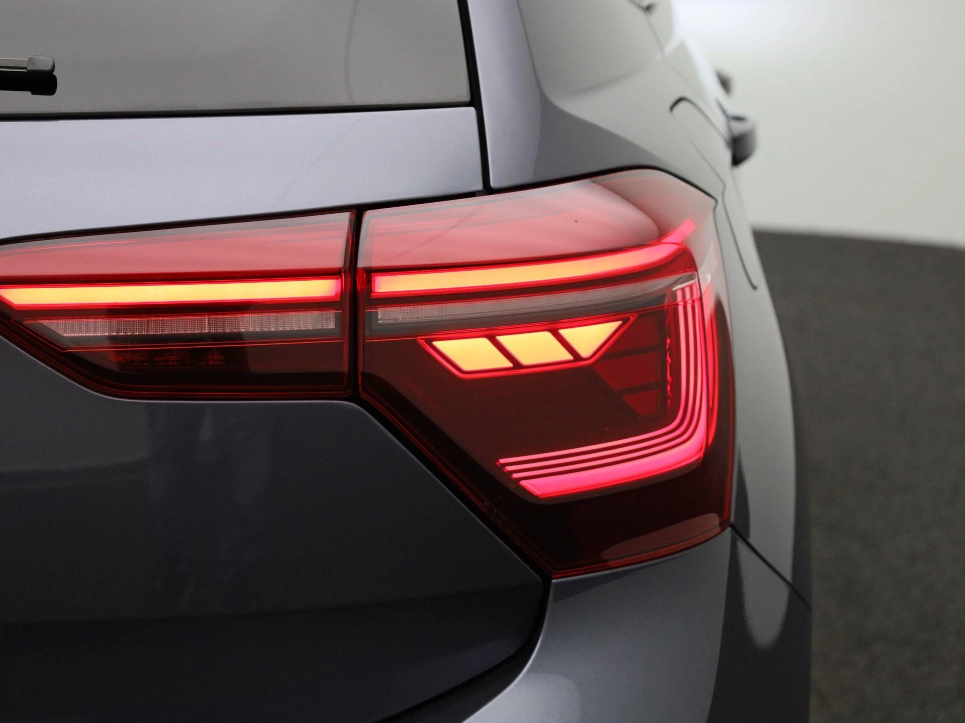 Volkswagen-Polo-image-35