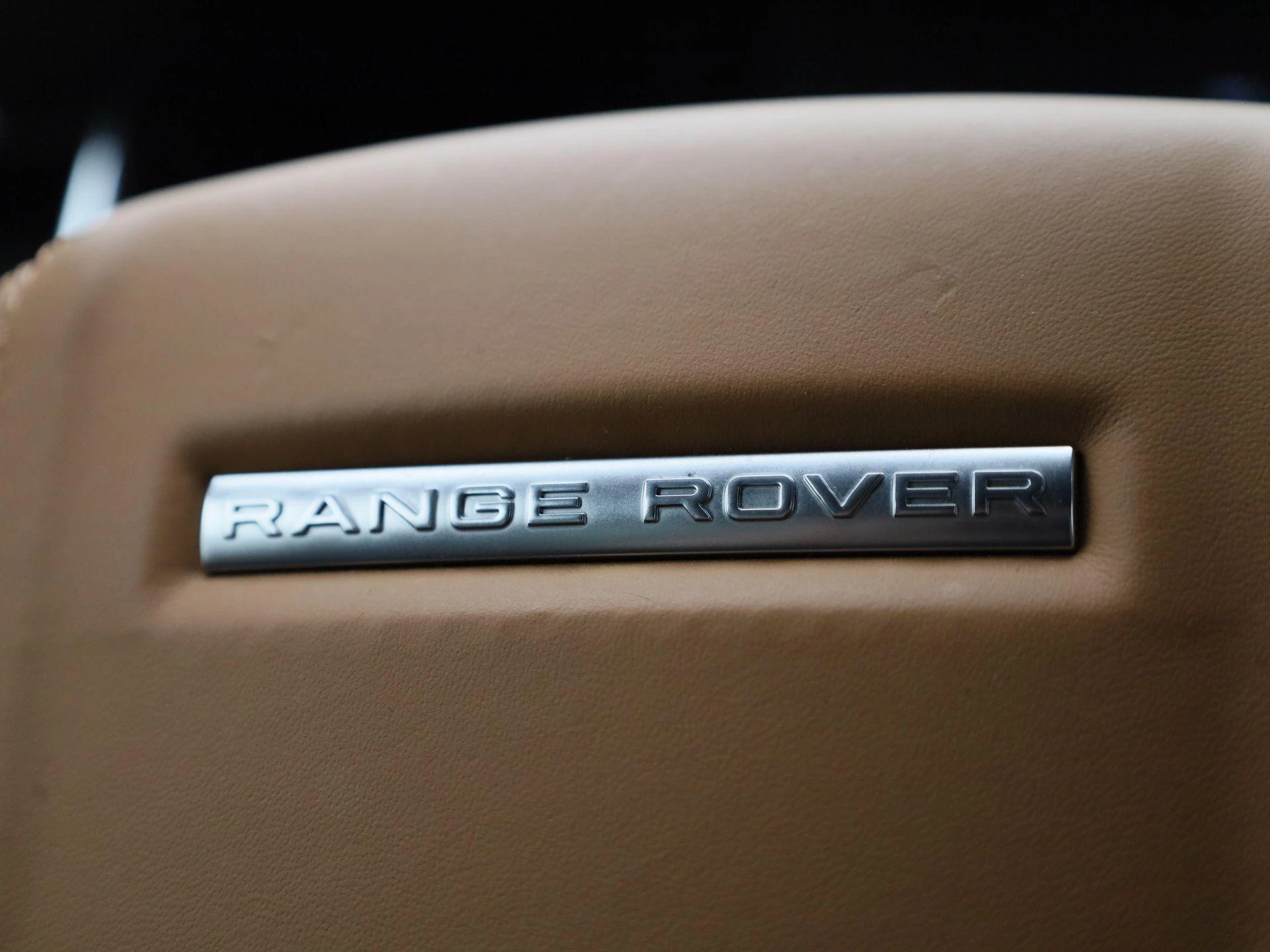 Land Rover-Range Rover Sport-image-34