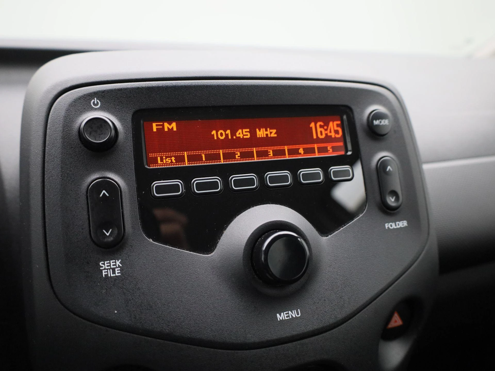 Peugeot-108-image-16