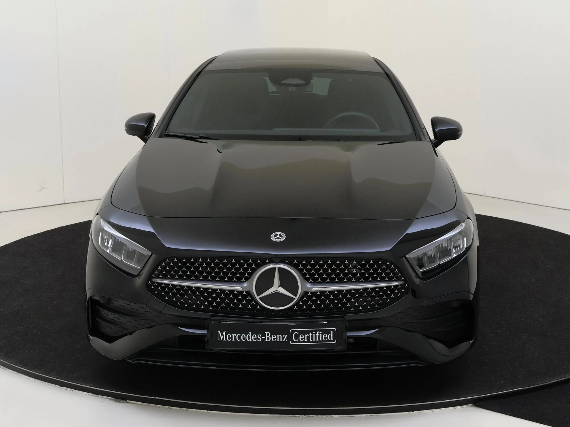 Mercedes-Benz-A-Klasse-image-6