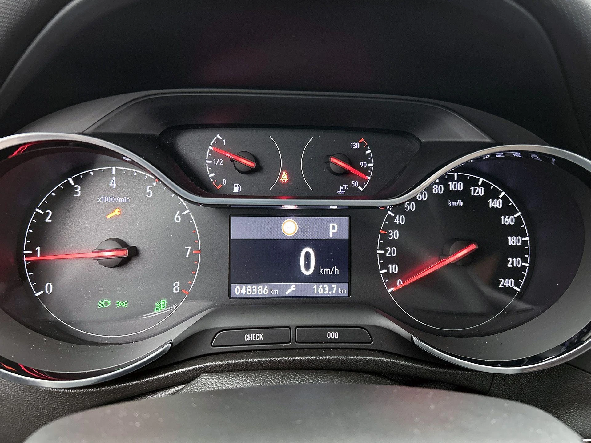 Opel-Crossland-image-12
