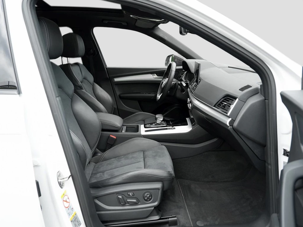 Audi Q5 50 TDI S line Matrix Panorama 360° B&O Headup